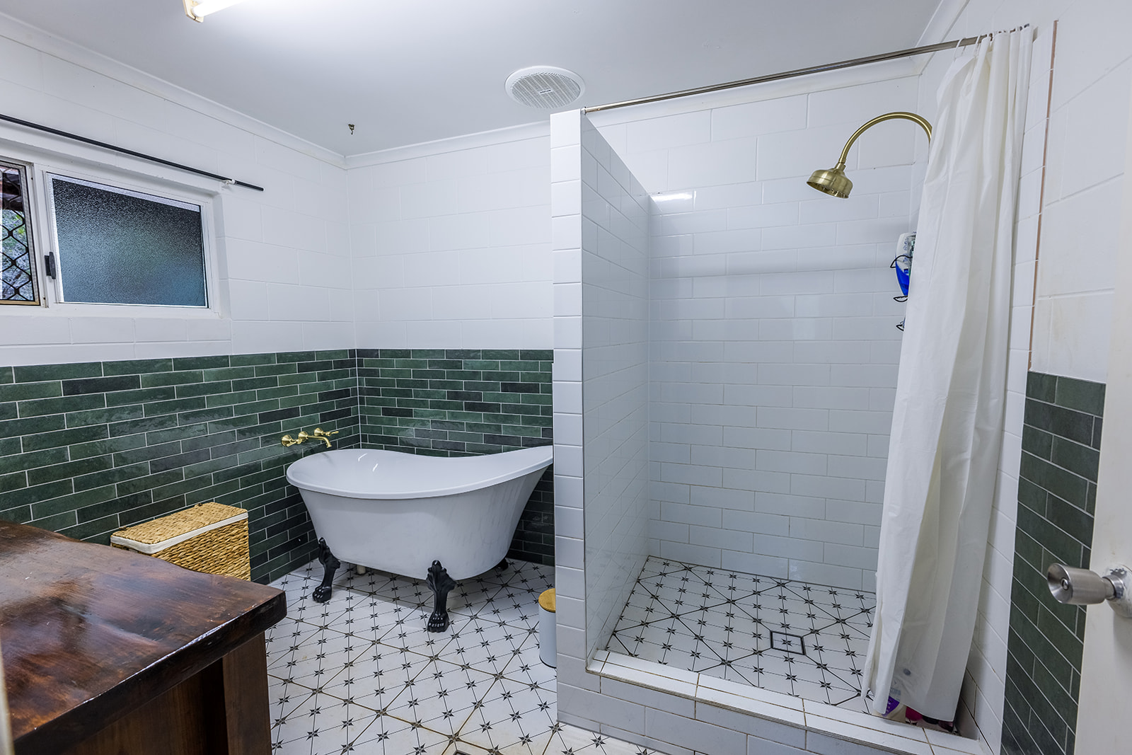 28 Newman Drive, Tolga For Sale by Farmbuy.com - image 9