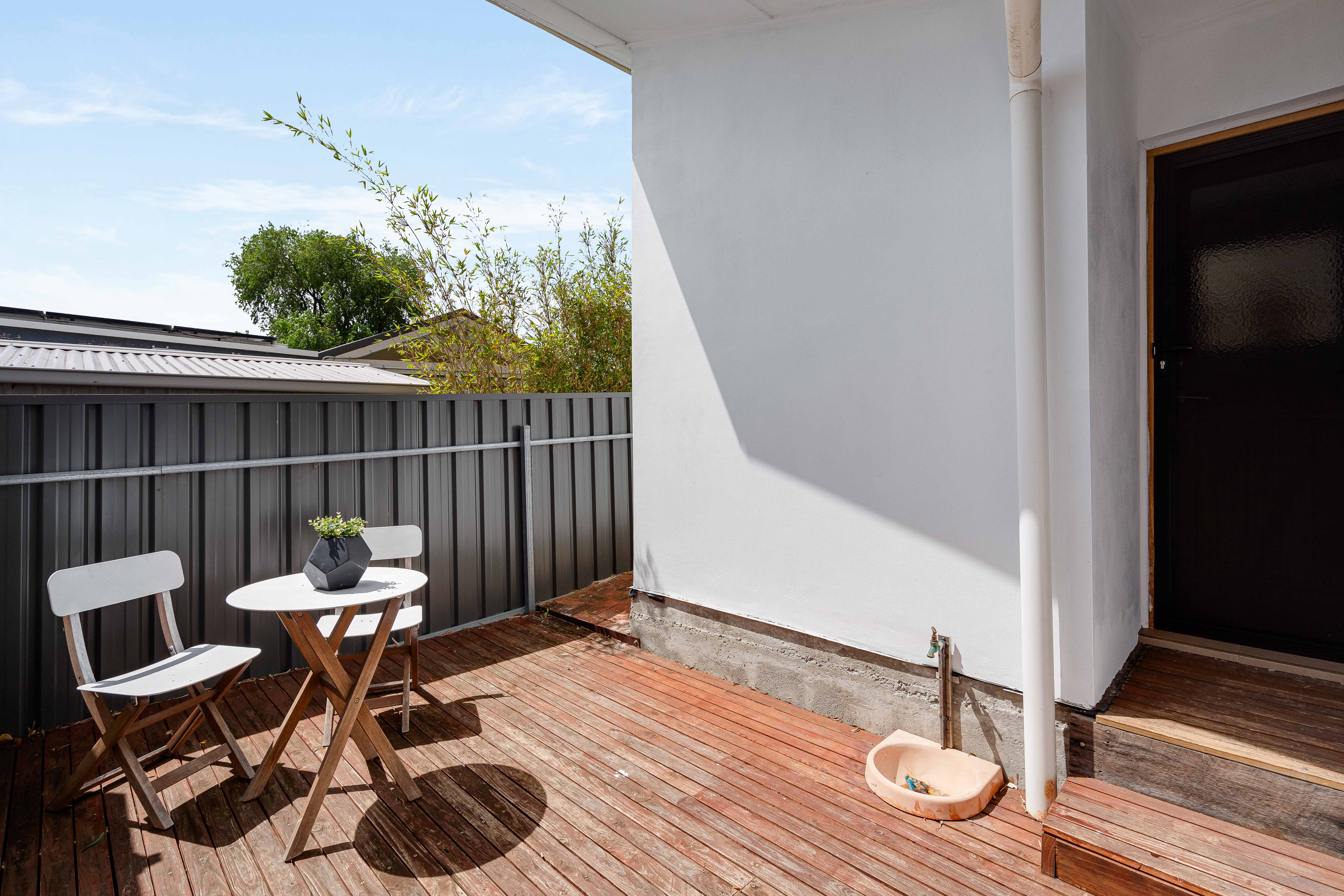 9A Kinross Avenue, Lower Mitcham
