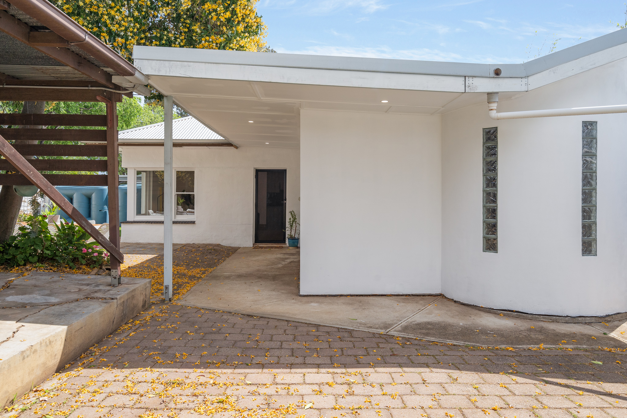 9A Kinross Avenue, Lower Mitcham
