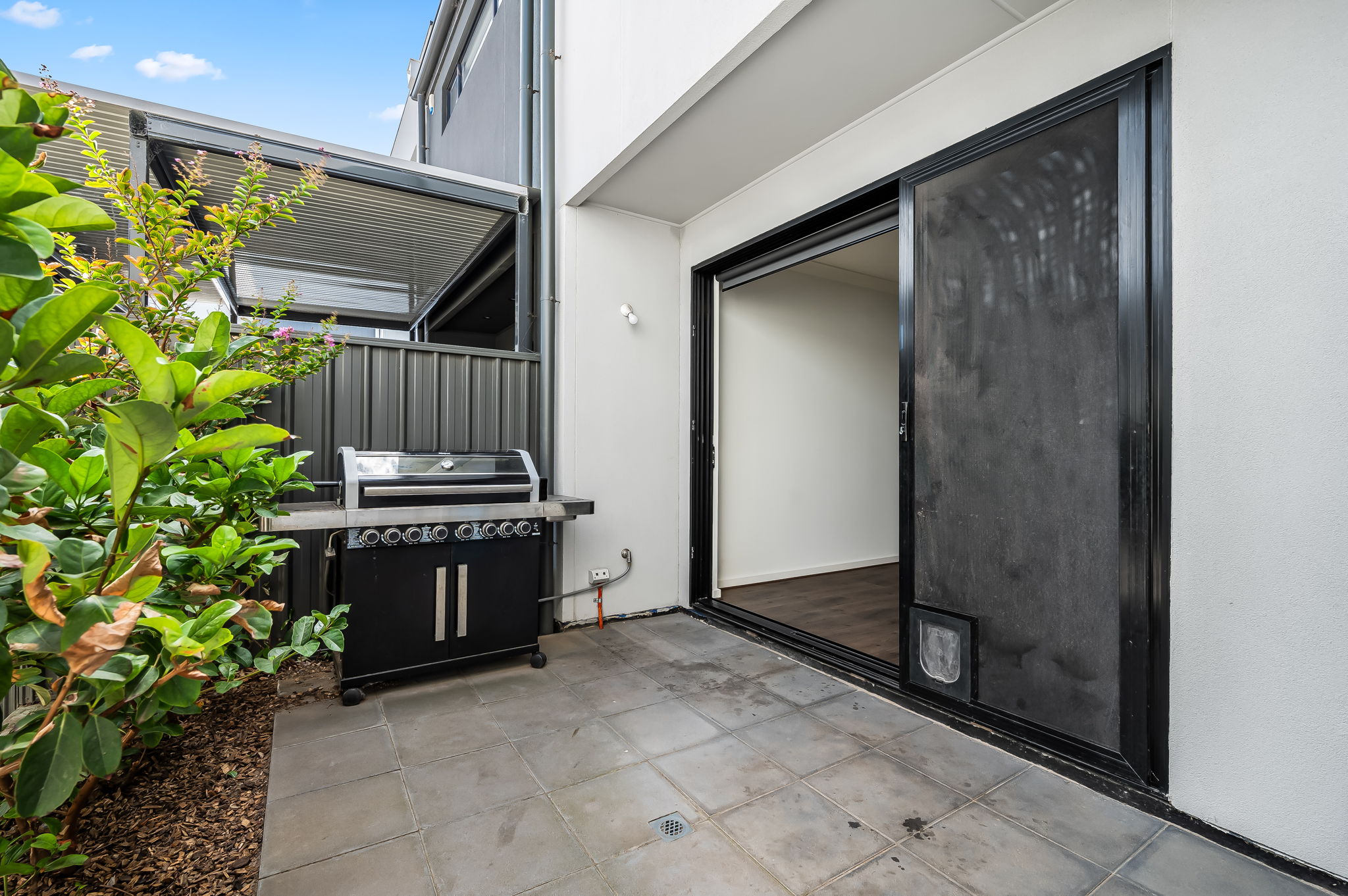 73 Troubridge Drive, West Lakes