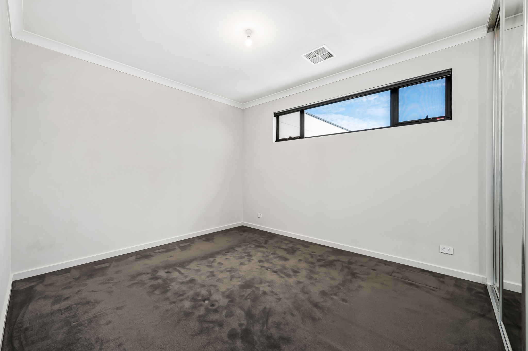 73 Troubridge Drive, West Lakes