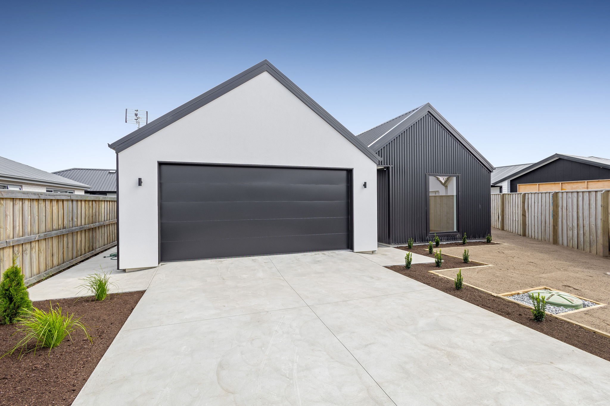 Brand New, Private Haven at 3 Peak Lane property photo 3