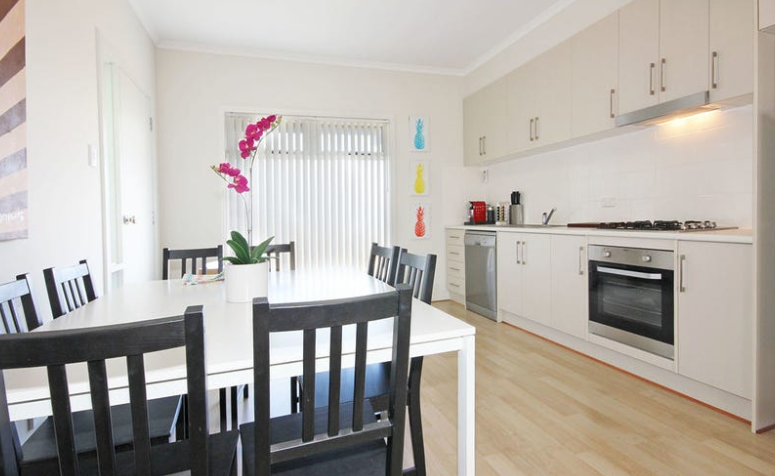 42 Biturro Street , Largs North
