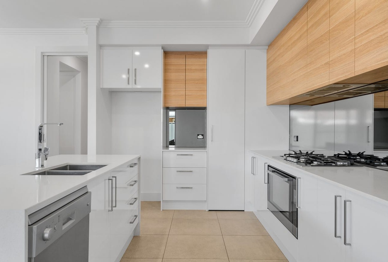 11a Albany Street, Woodville West