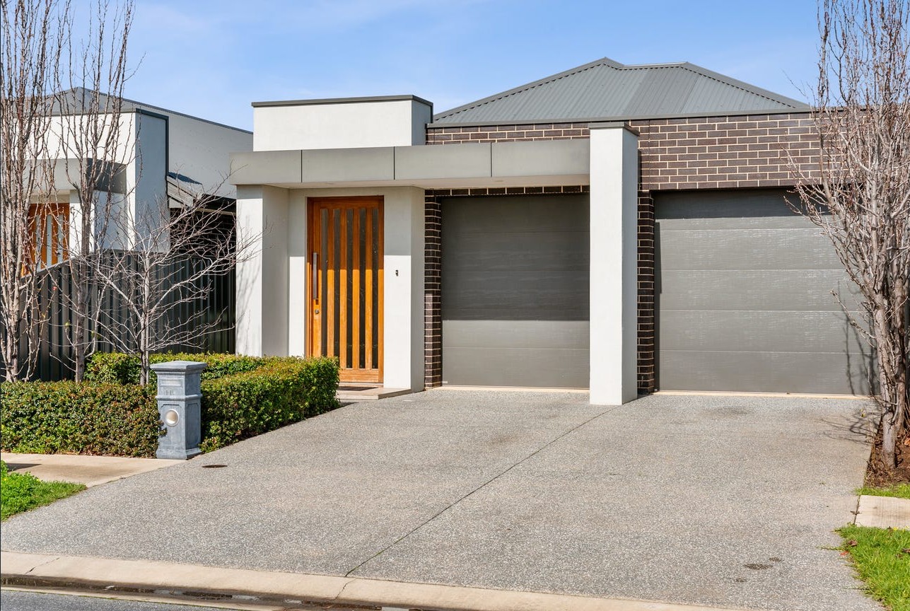 11a Albany Street, Woodville West