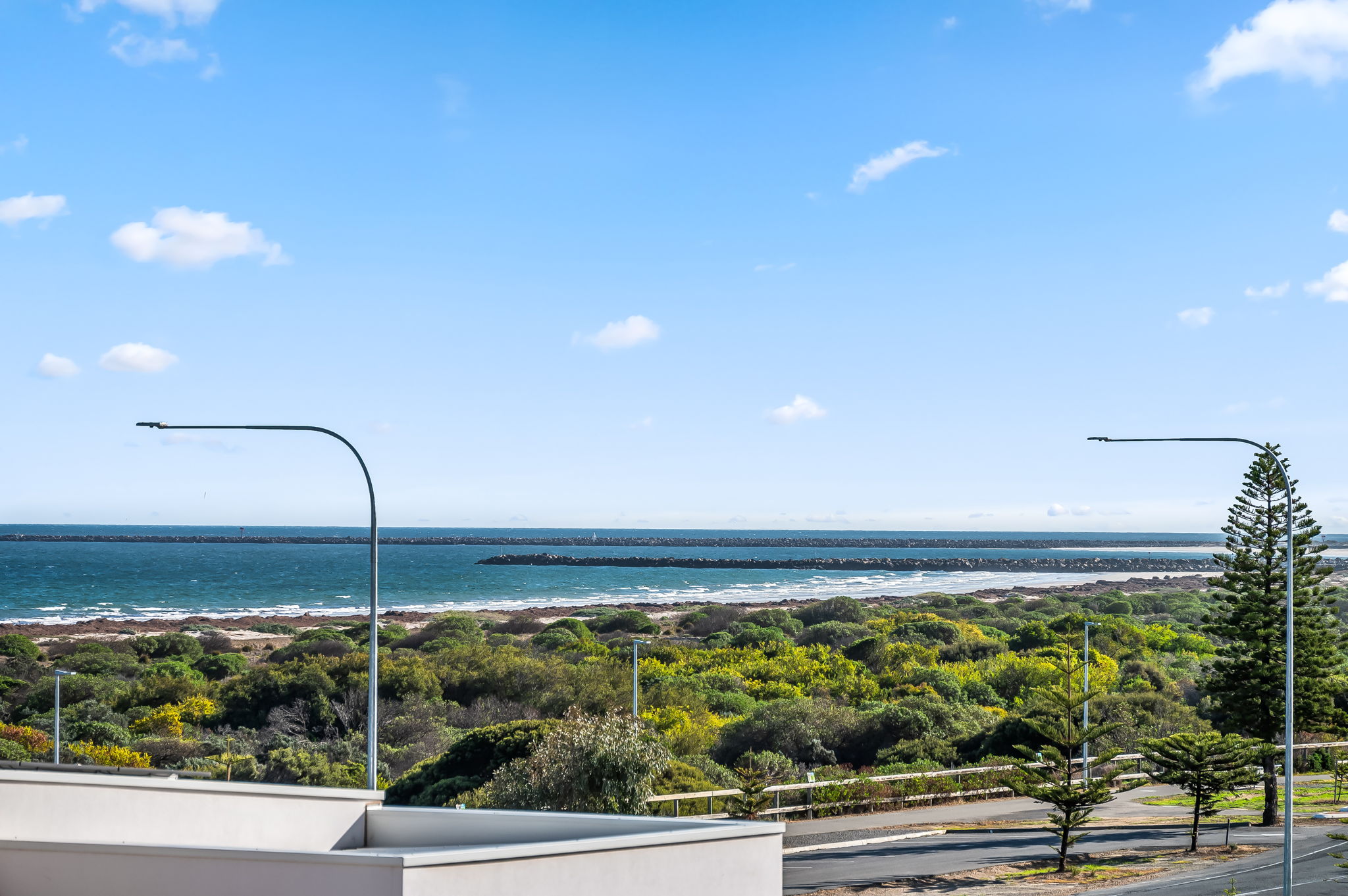 8 Oceanview Drive, Taperoo