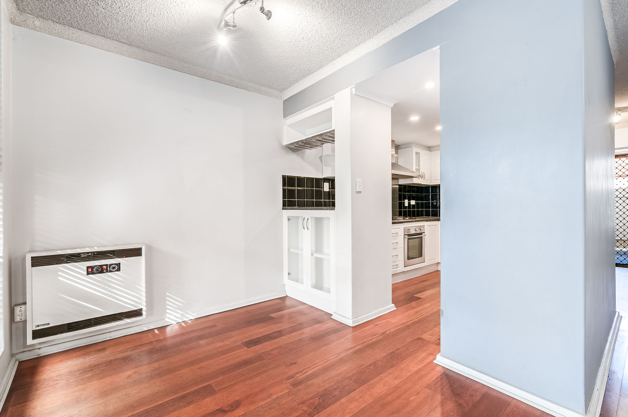 5 / 5 Mooloola Way, West Lakes Shore