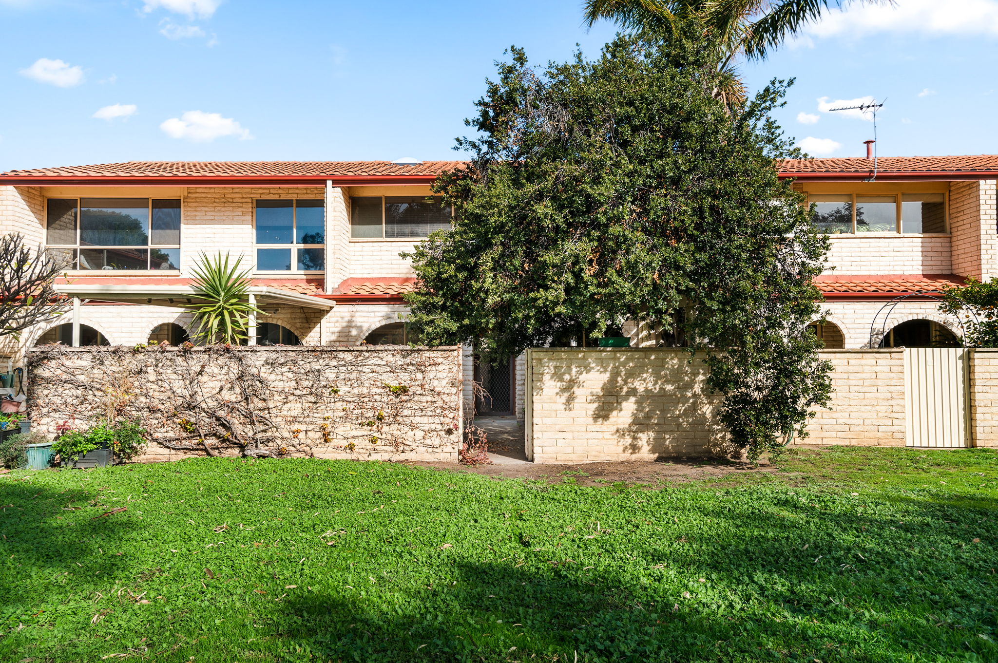 5 / 5 Mooloola Way, West Lakes Shore
