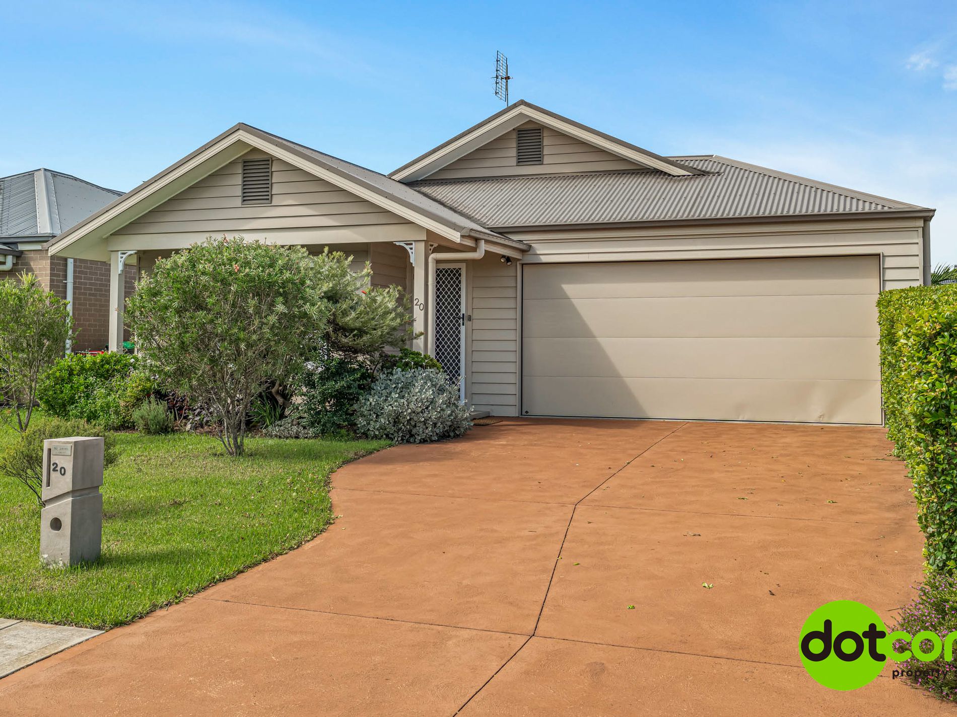 20 Sorrento Way Hamlyn Terrace