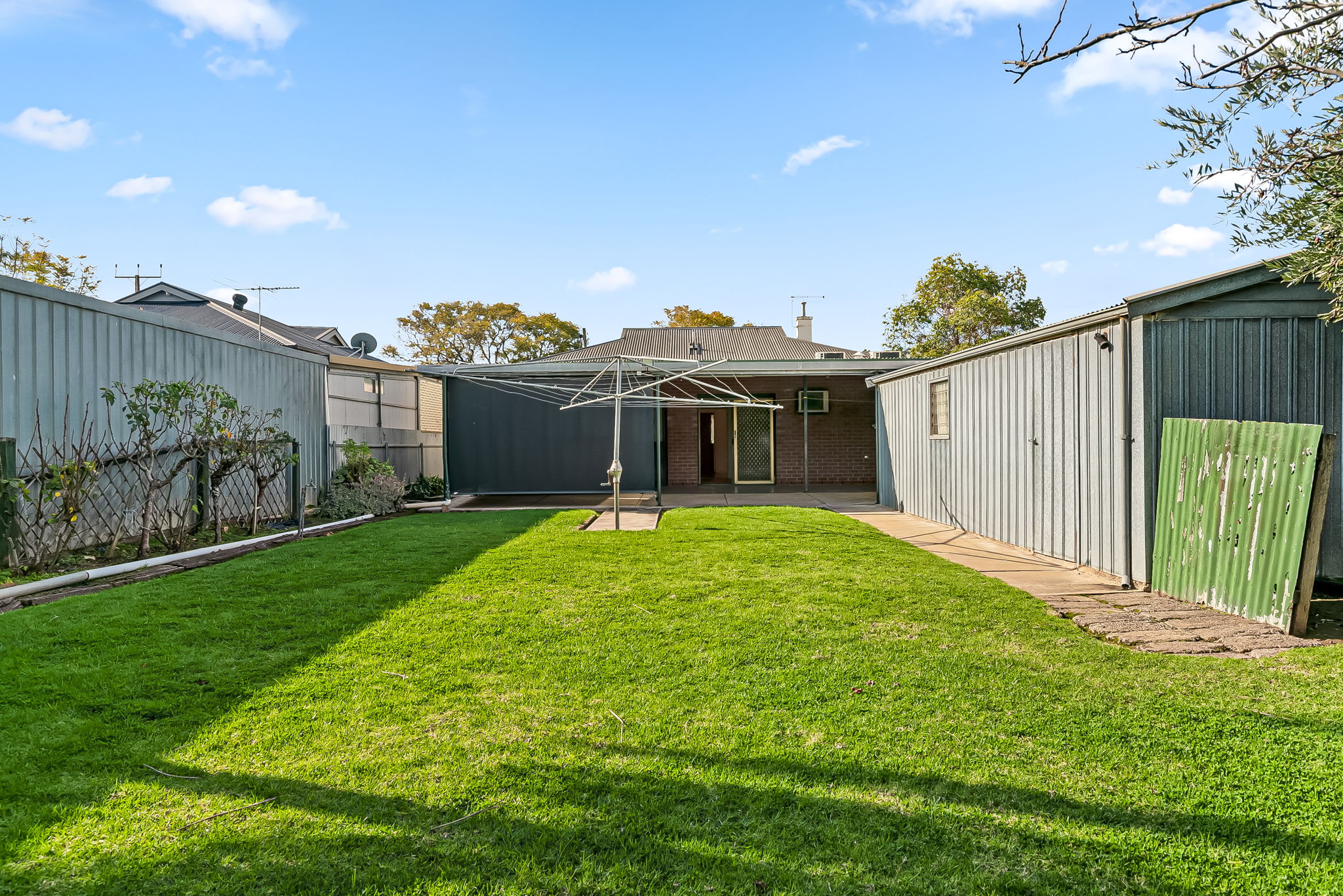 8 Scotia Street, Croydon