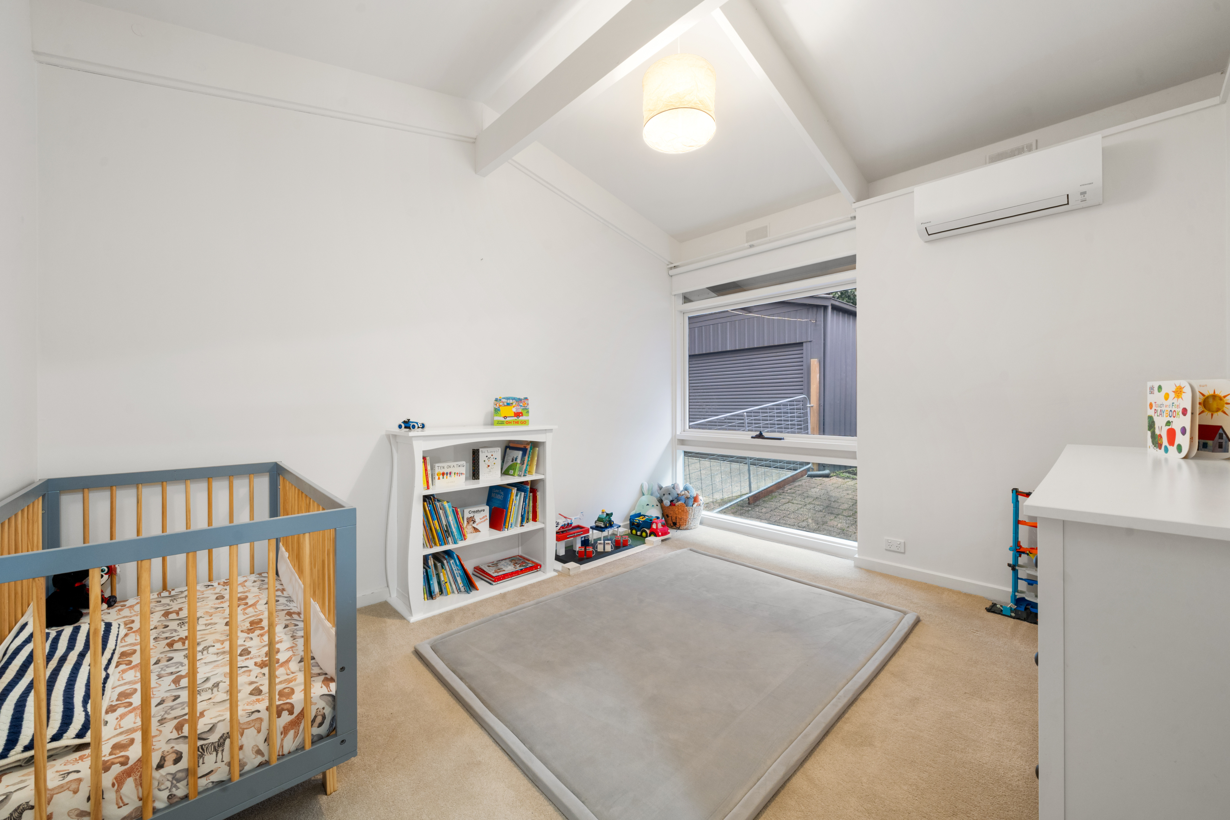 11 Protea Crescent, Crafers
