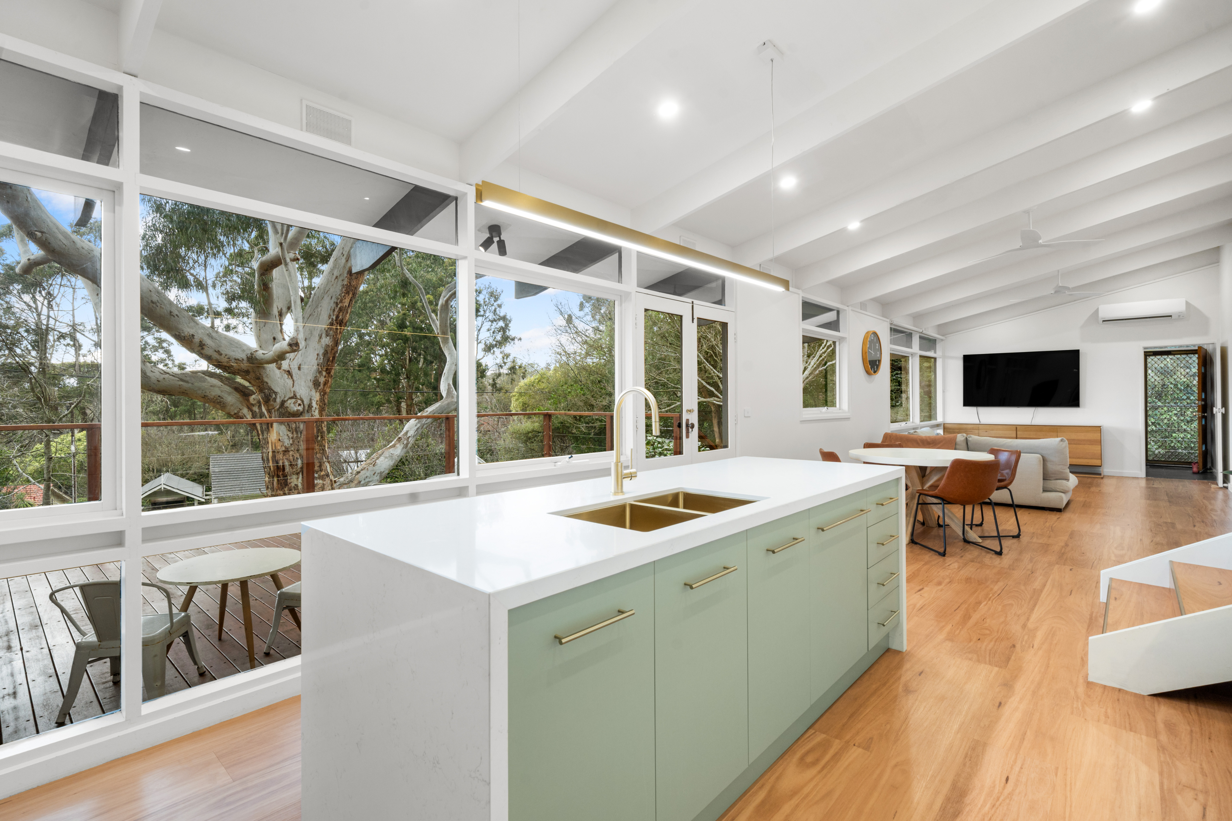 11 Protea Crescent, Crafers