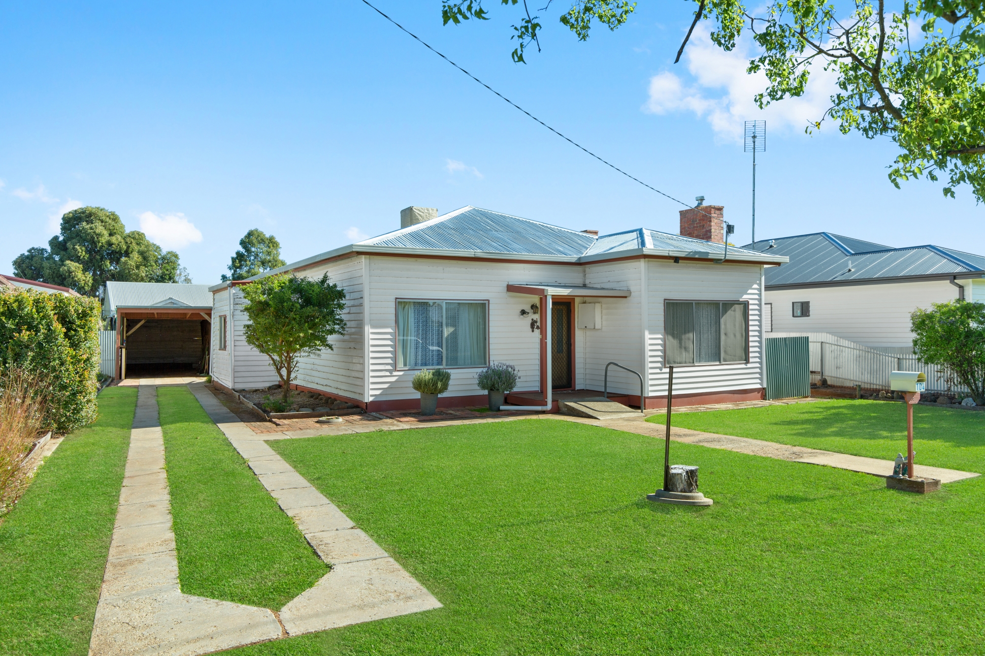 Seller of a House in Kerang, Vic 