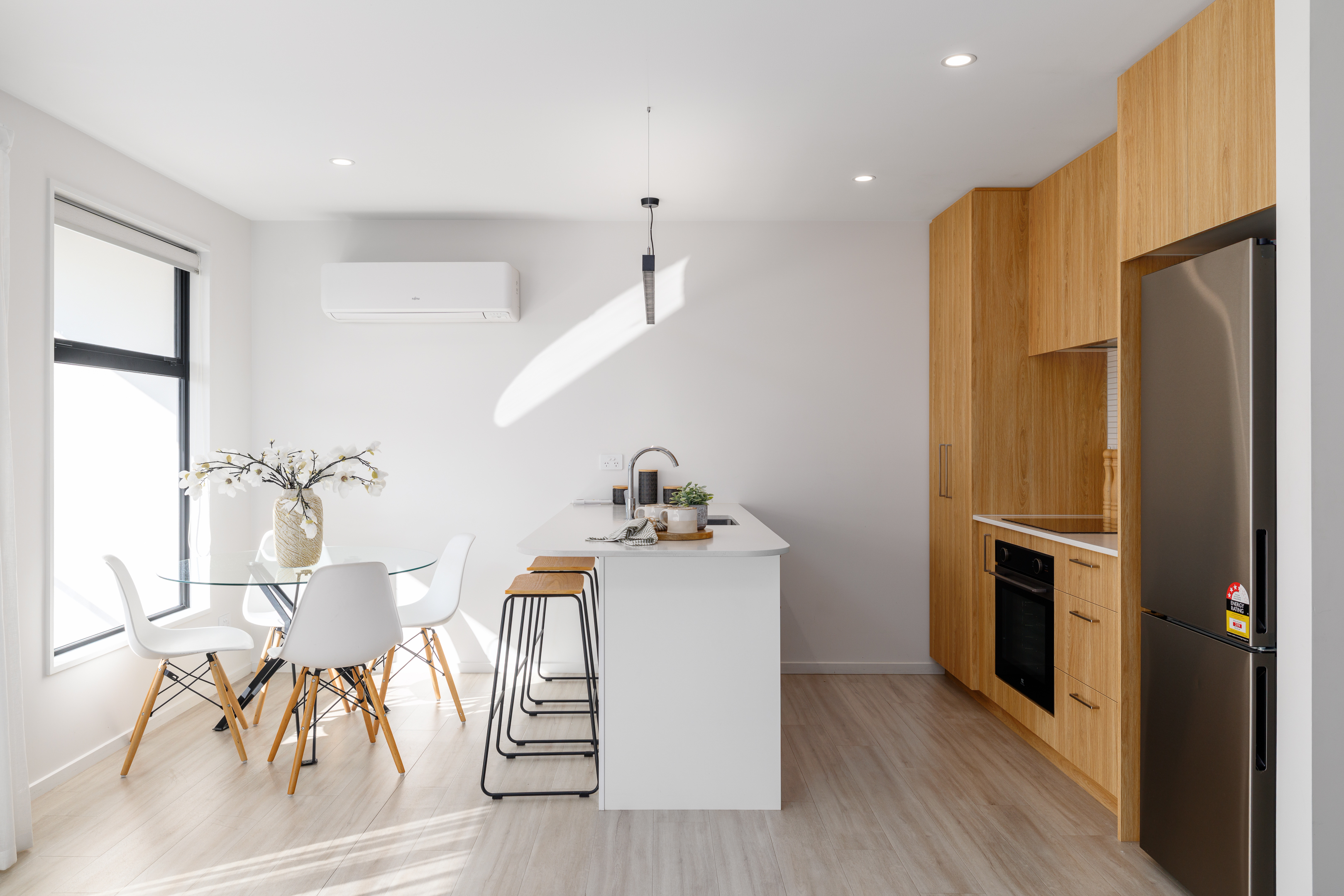 City-Fringe Start with Investment Appeal property photo 3