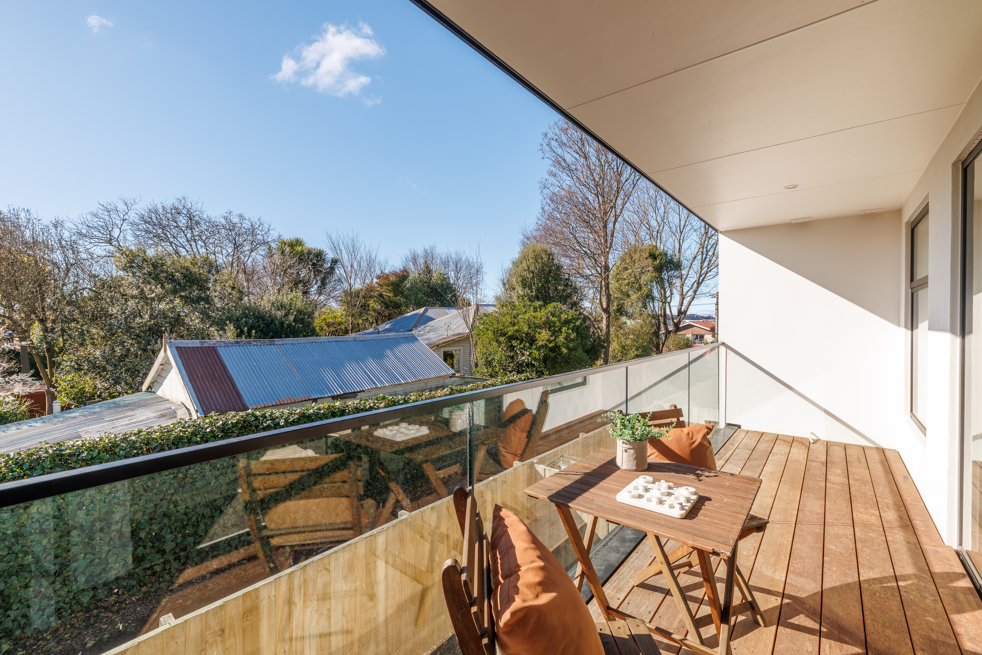 City-Fringe Start with Investment Appeal property photo 5