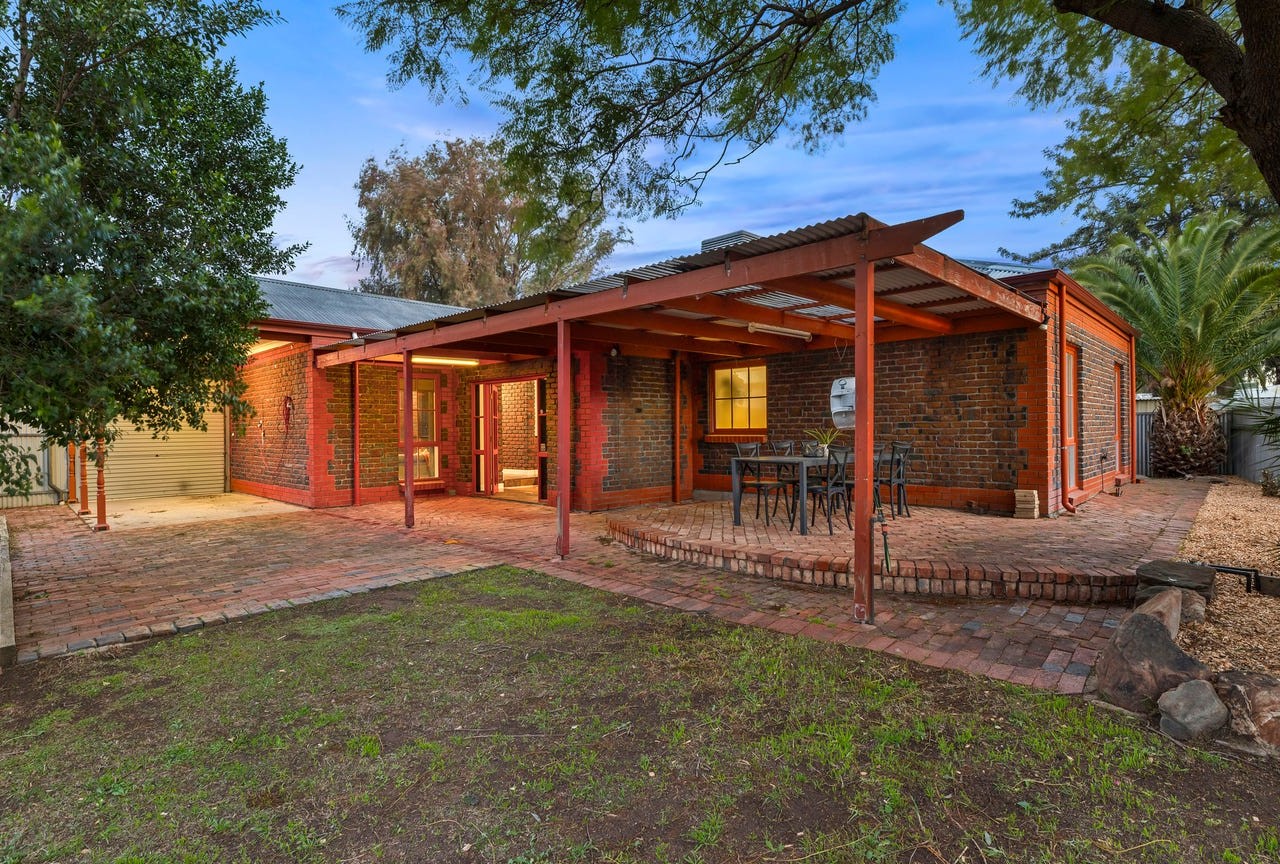 13 Matthew Court, Paralowie