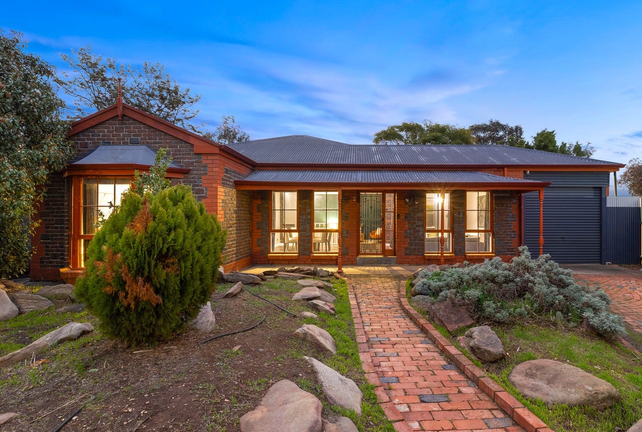 13 Matthew Court, Paralowie