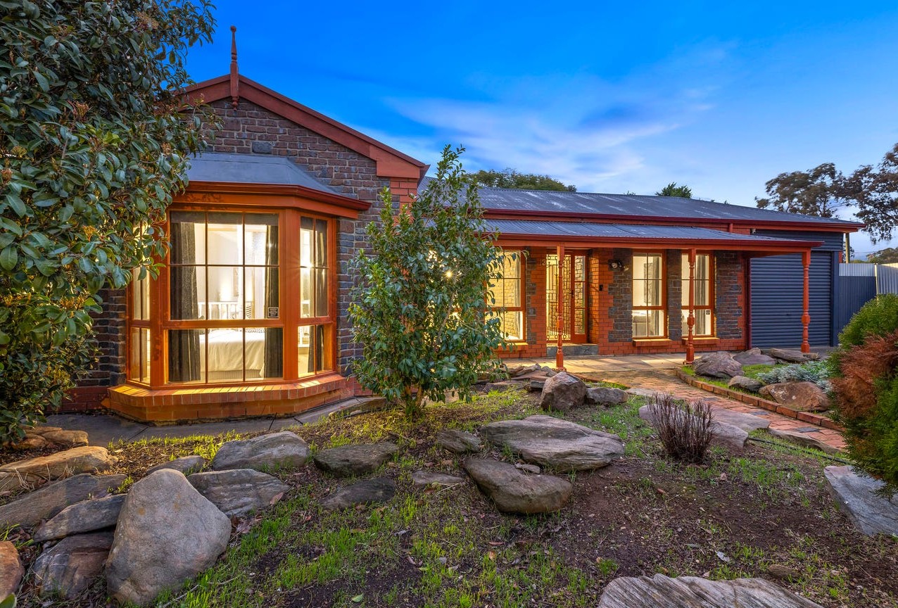13 Matthew Court, Paralowie