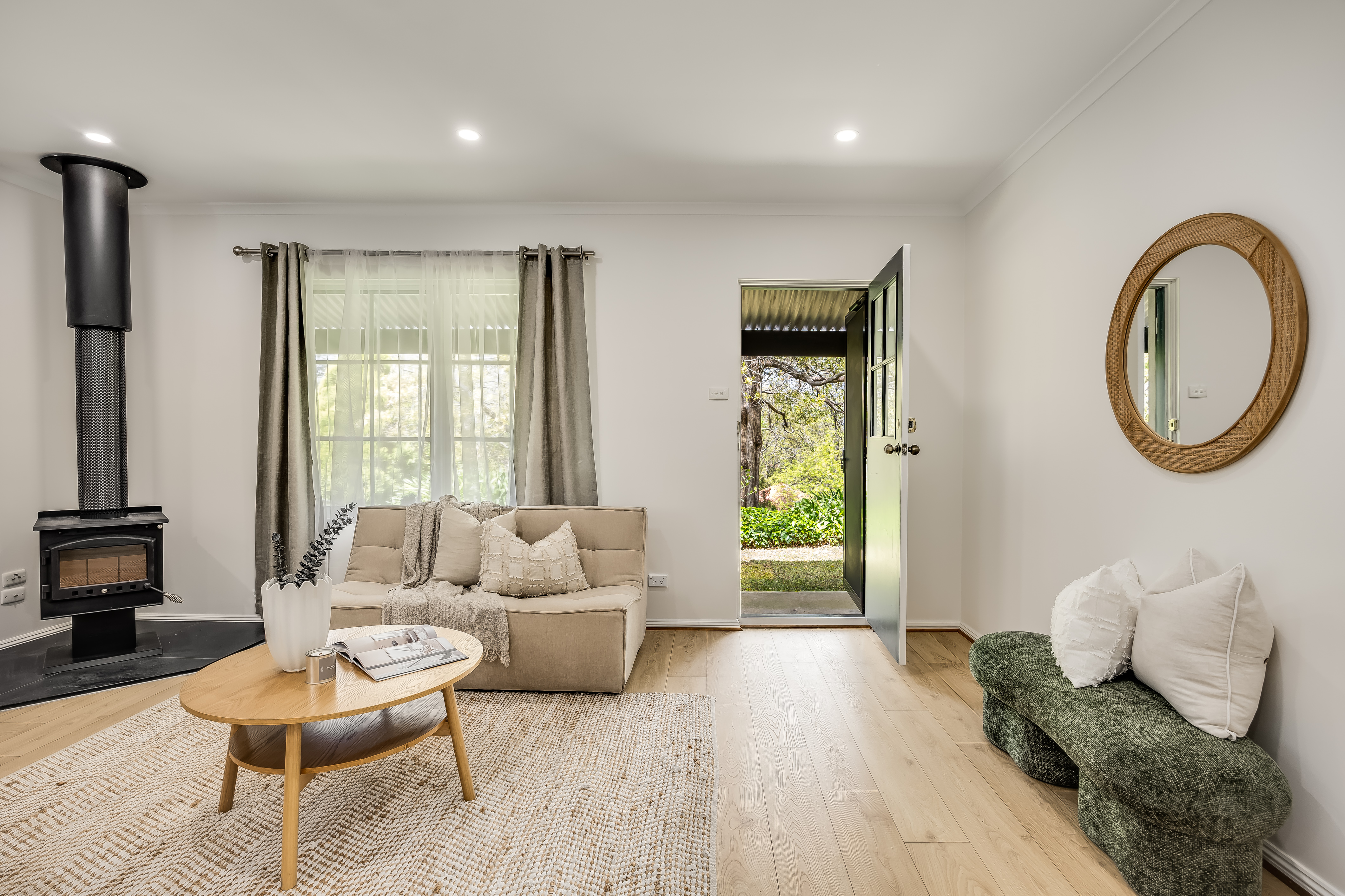 83 Piccadilly Road, Crafers