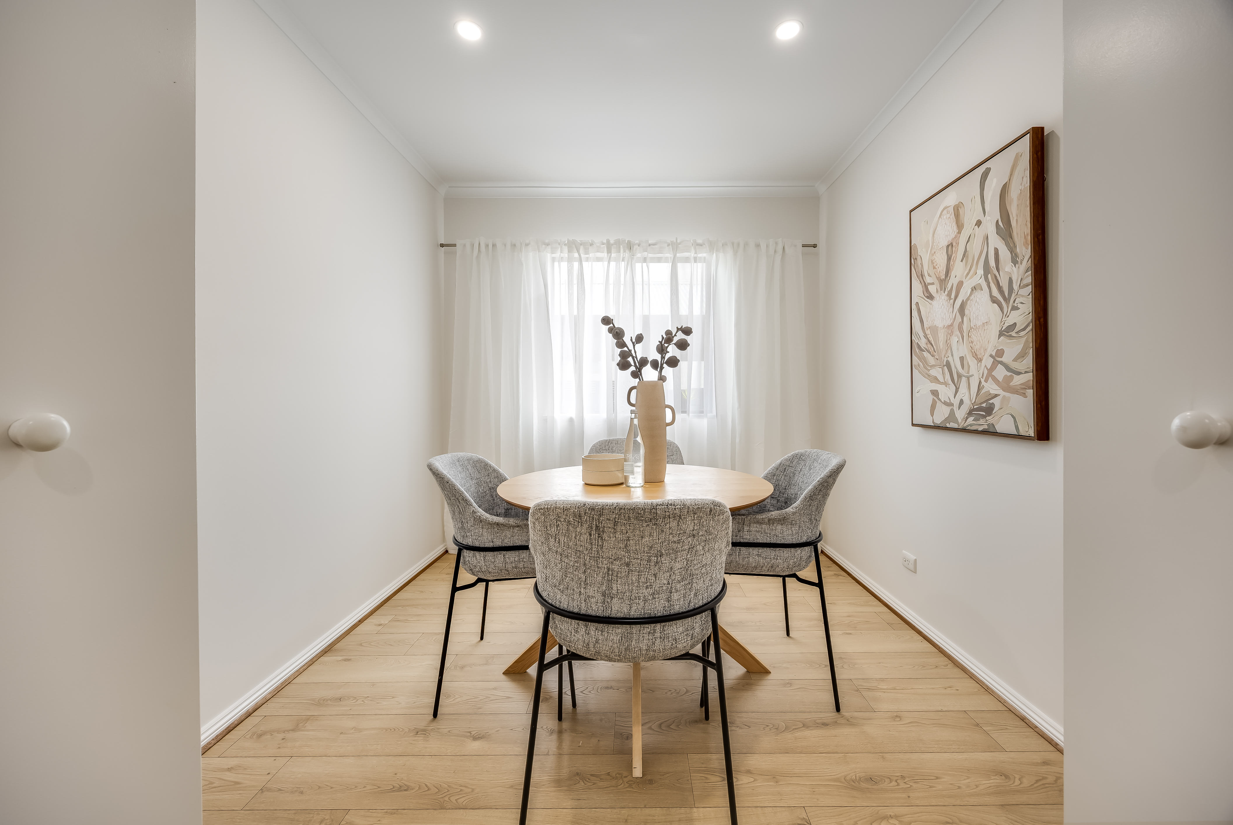 83 Piccadilly Road, Crafers
