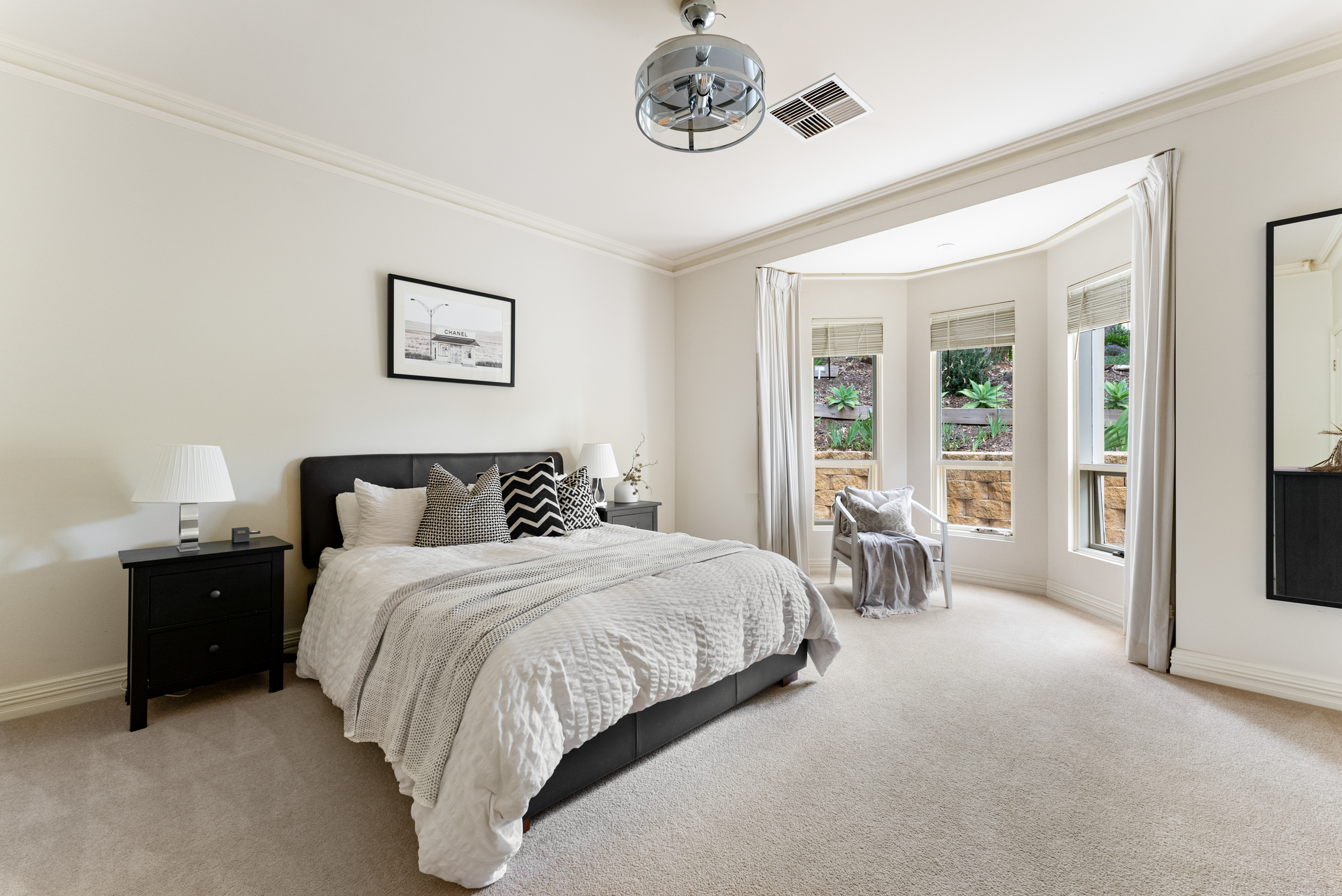 2 Nunyara Crescent, Belair