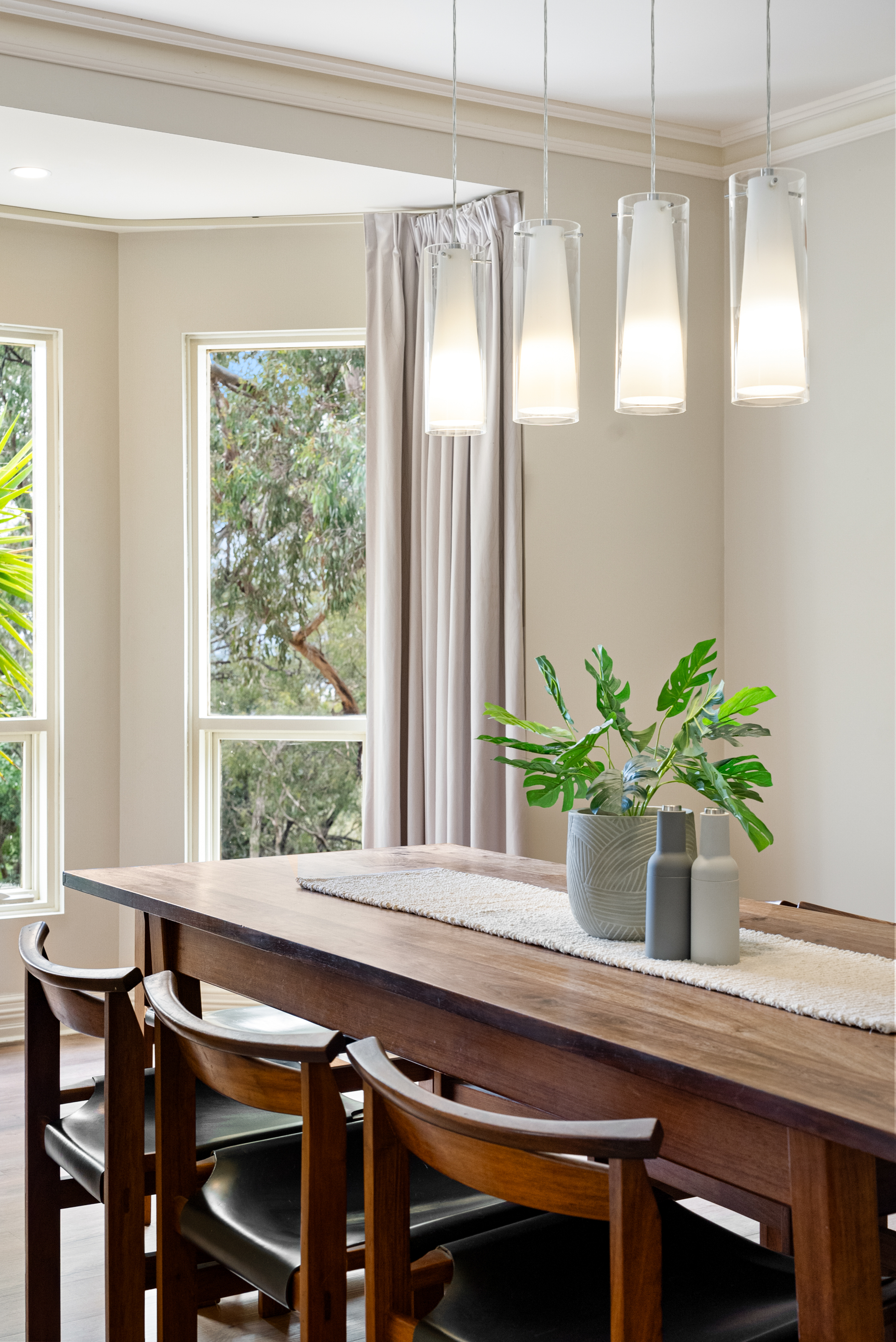 2 Nunyara Crescent, Belair