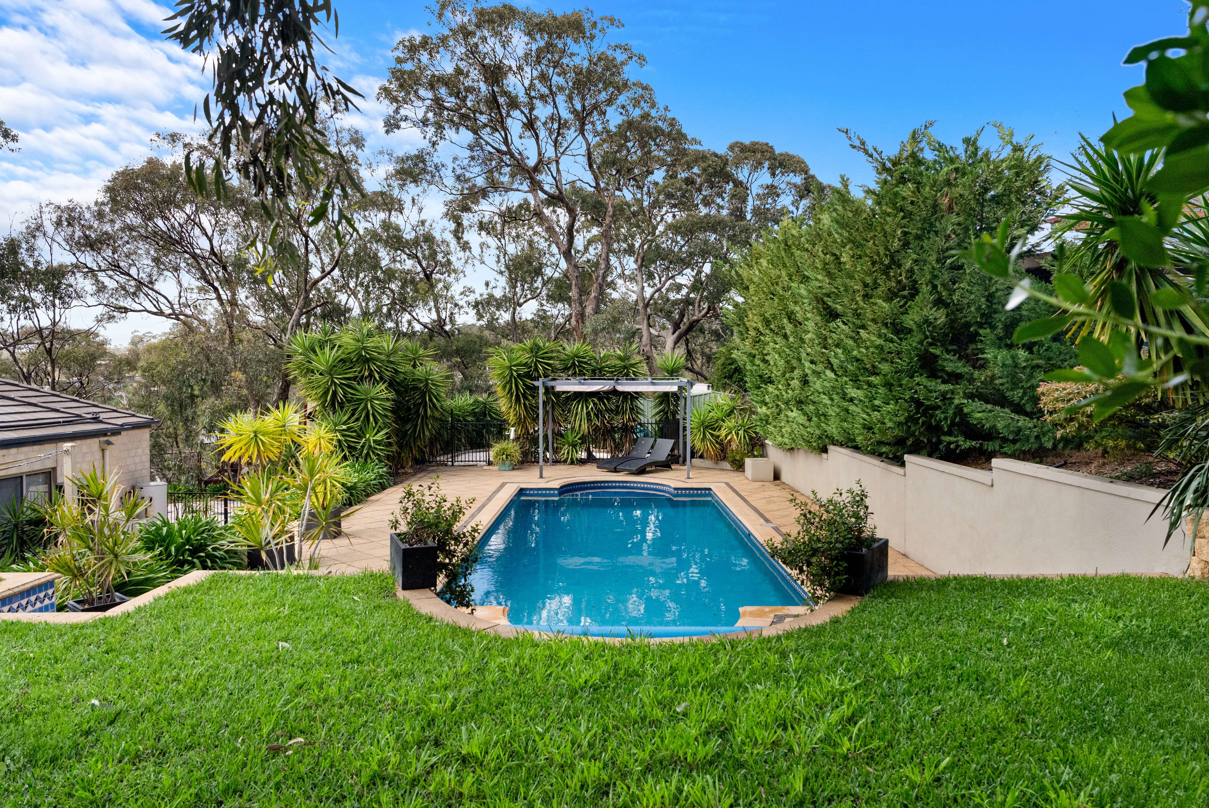 2 Nunyara Crescent, Belair