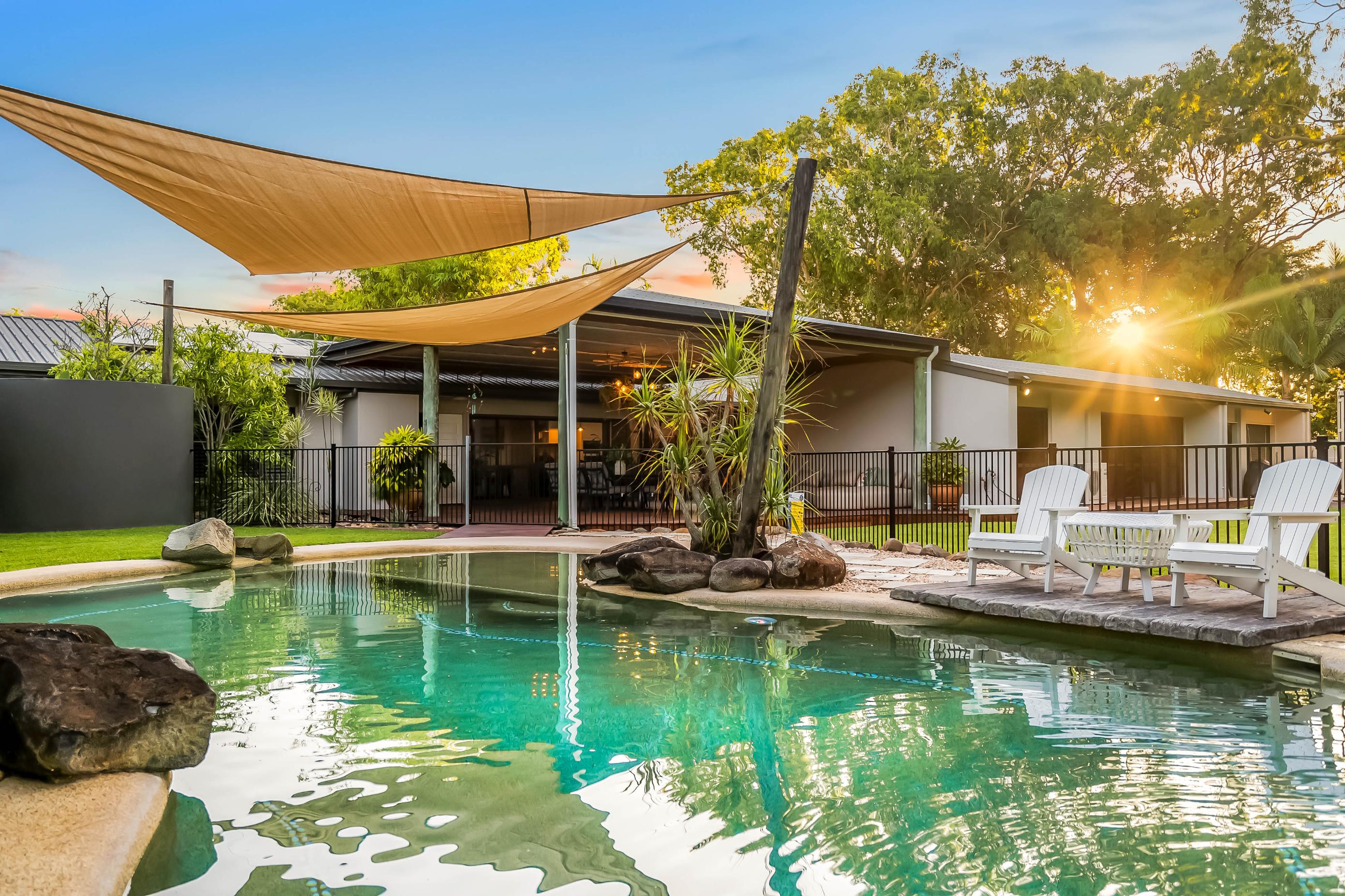 Professional & Helpful, Smooth Transaction