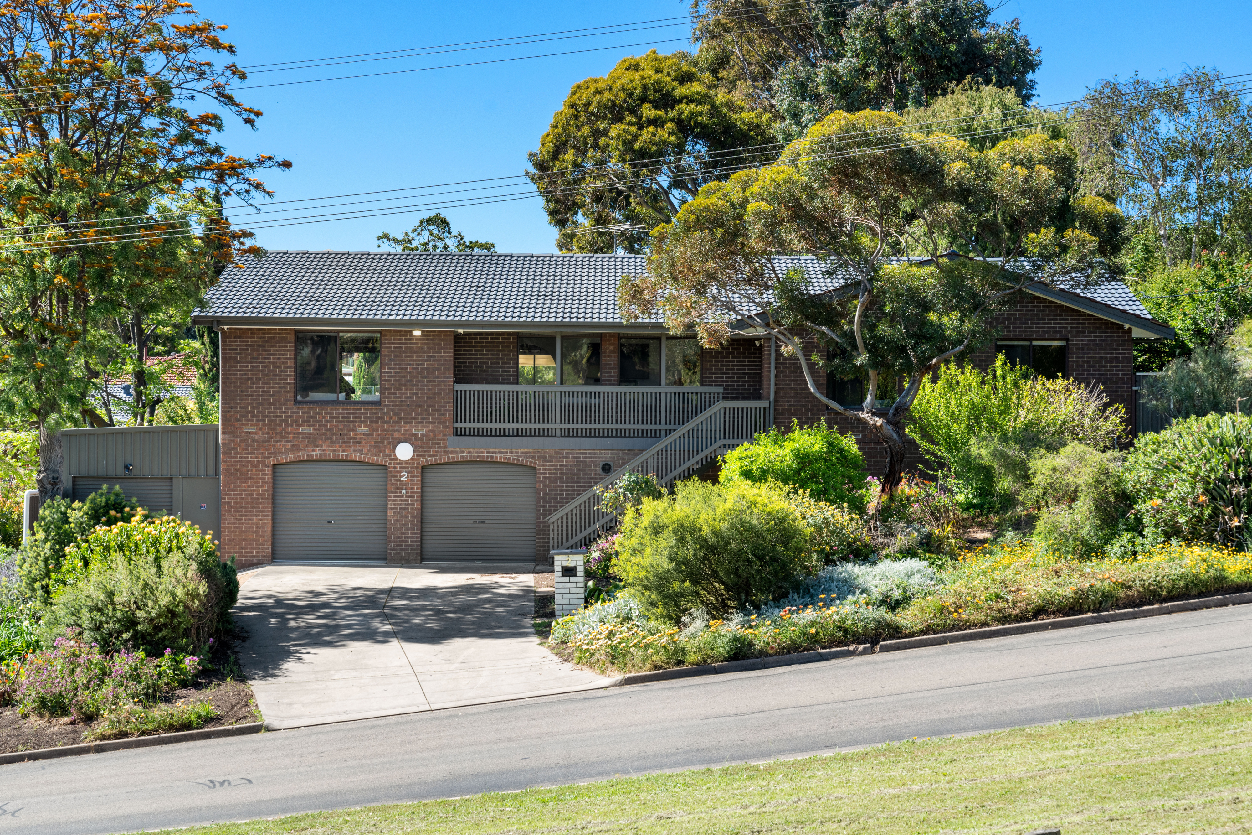 2 Regano Road, Flagstaff Hill