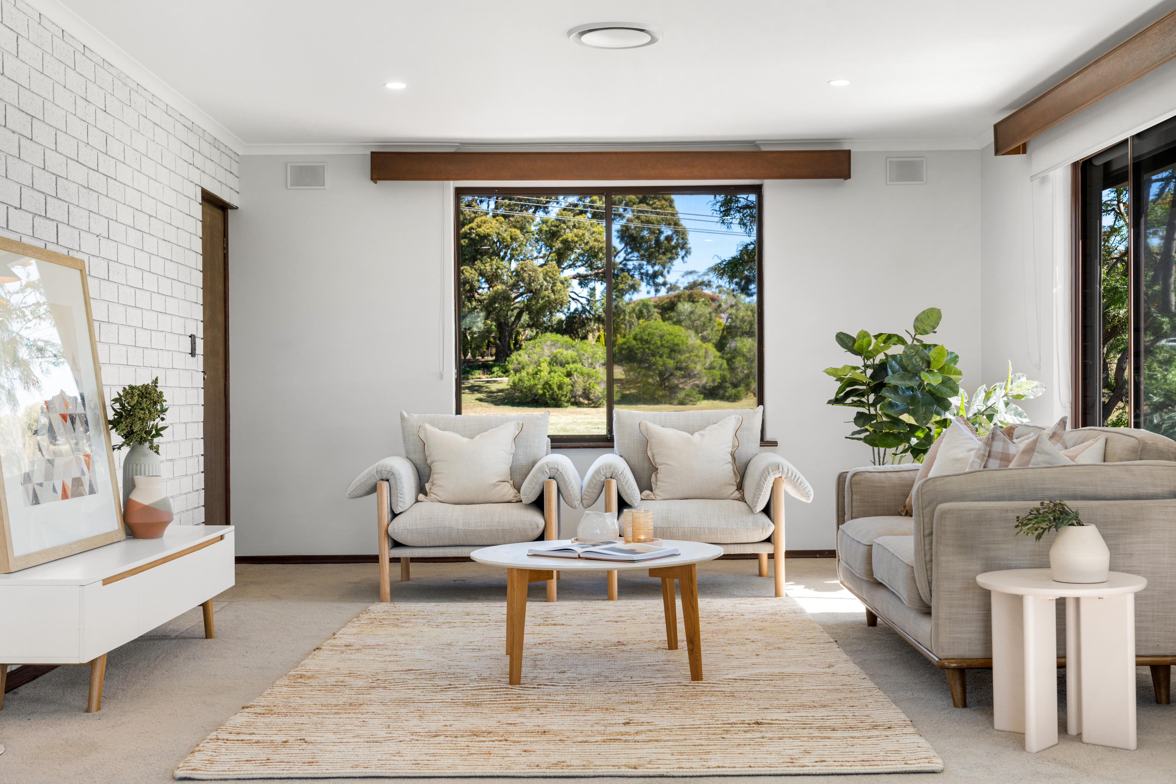 2 Regano Road, Flagstaff Hill