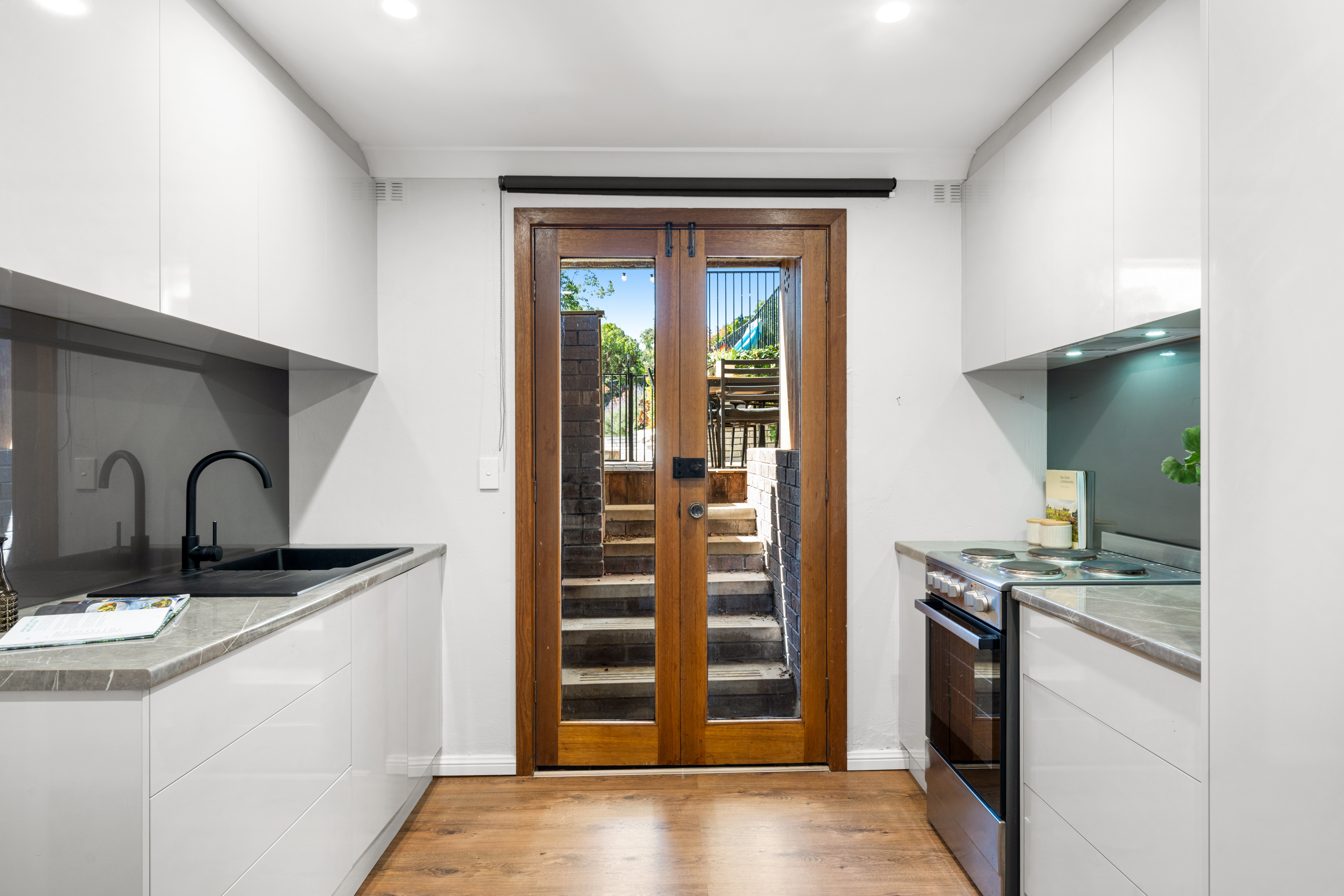 2 Regano Road, Flagstaff Hill