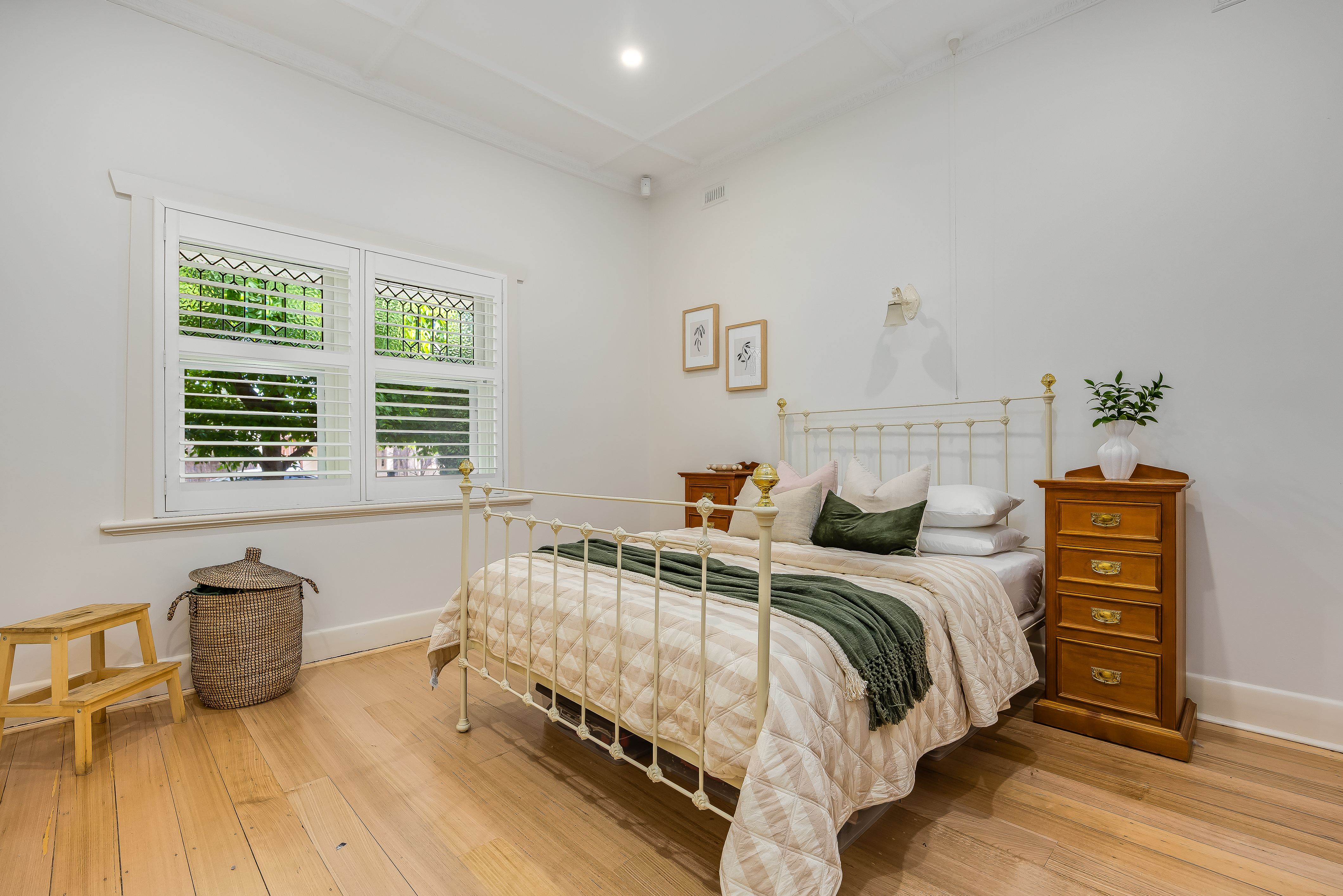 161 Sixth Avenue, Royston Park