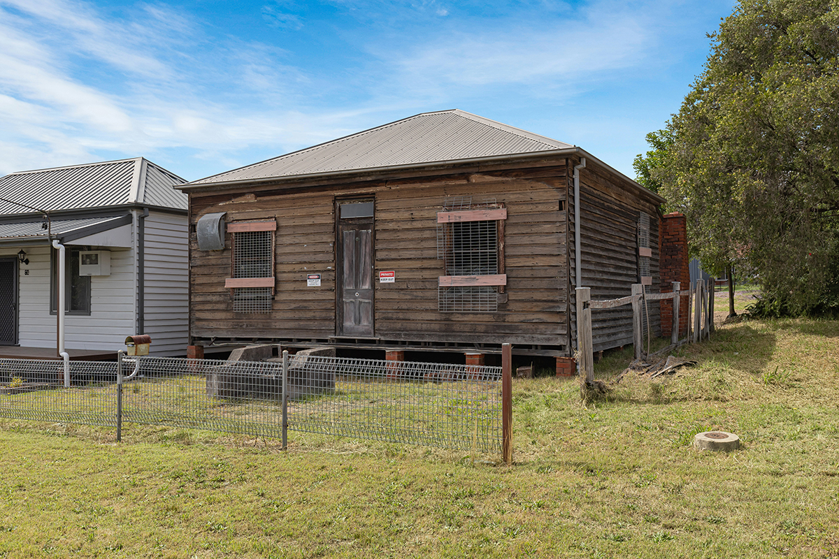 Really easy to communicate with.