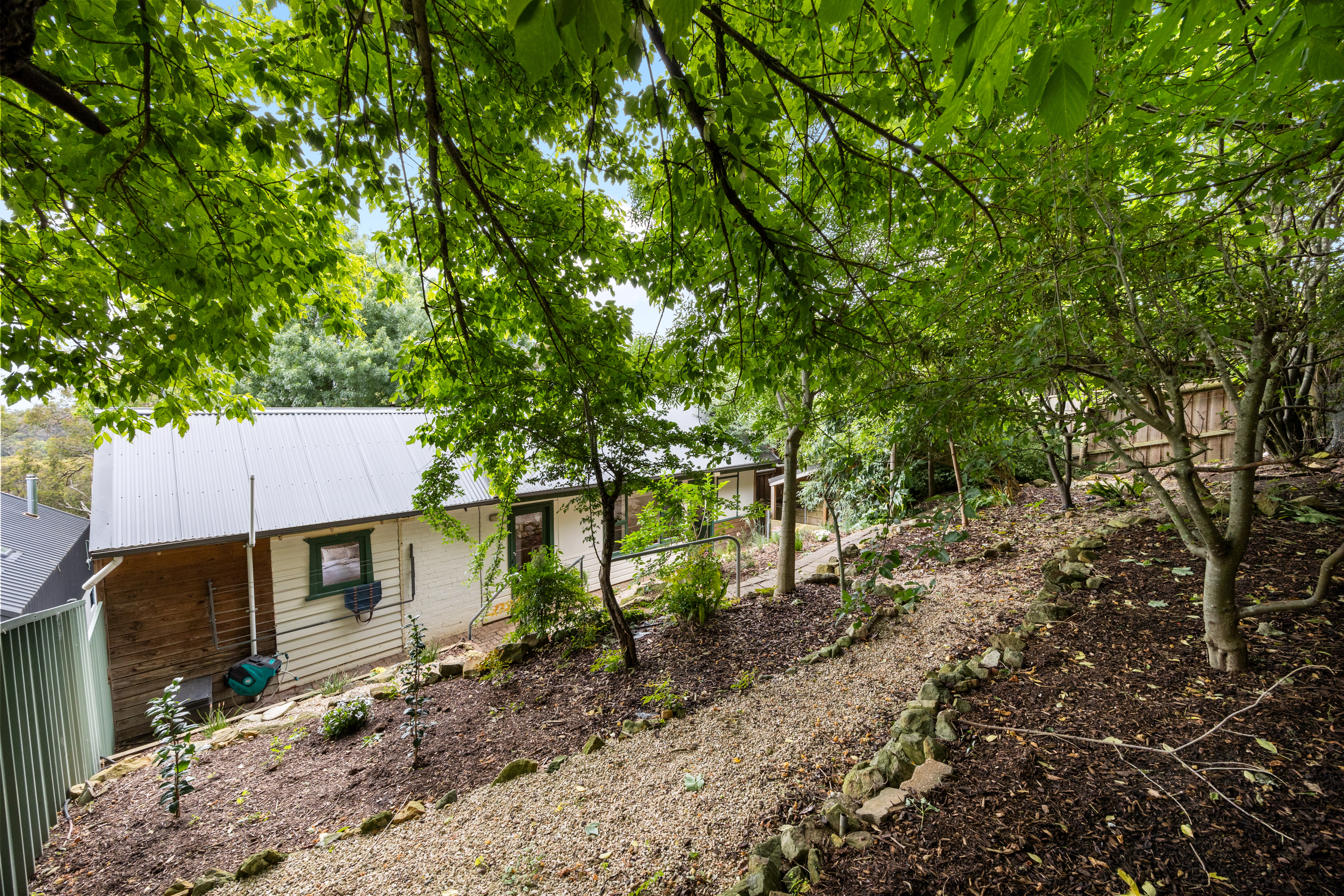 22 George Avenue, Crafers West