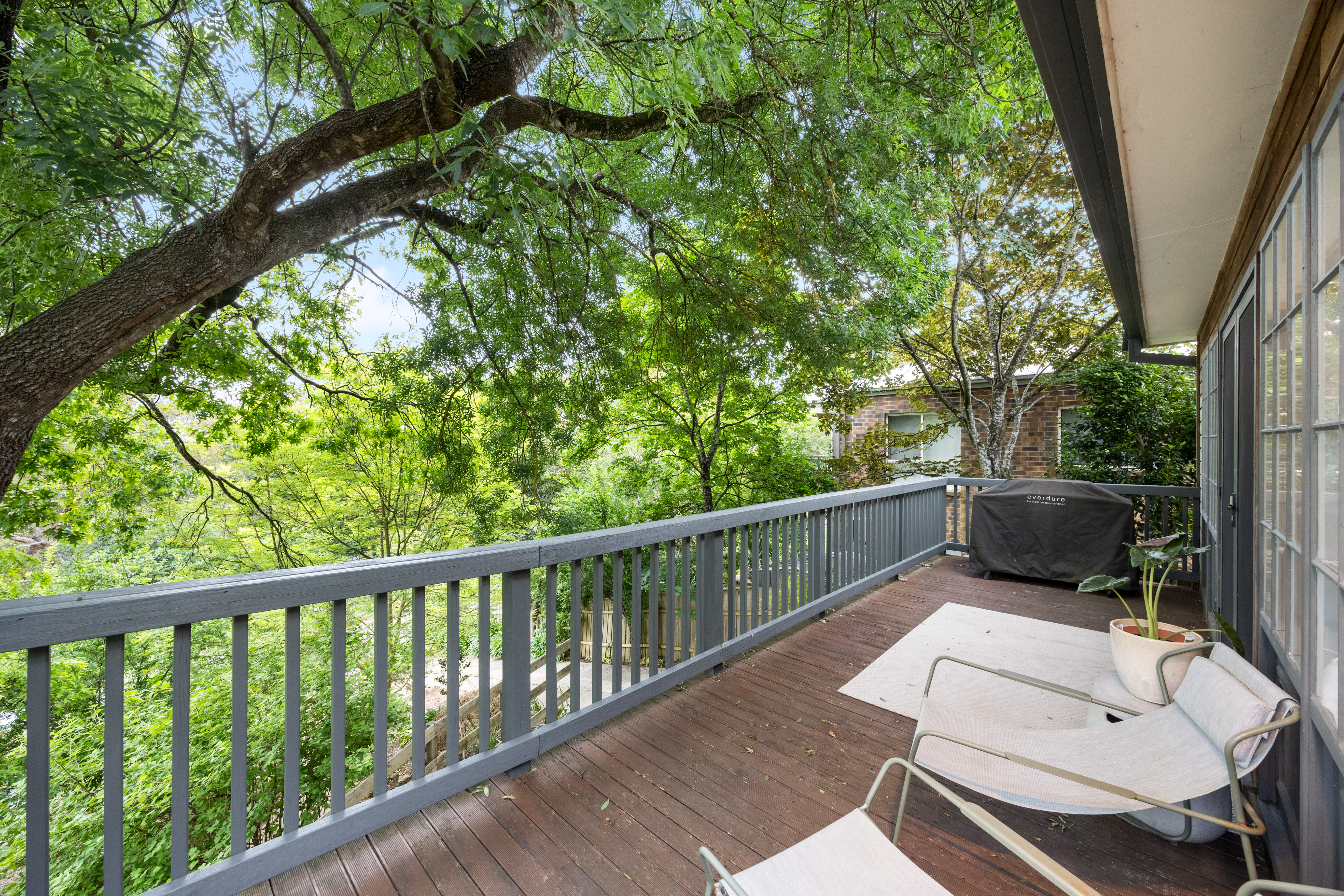 22 George Avenue, Crafers West