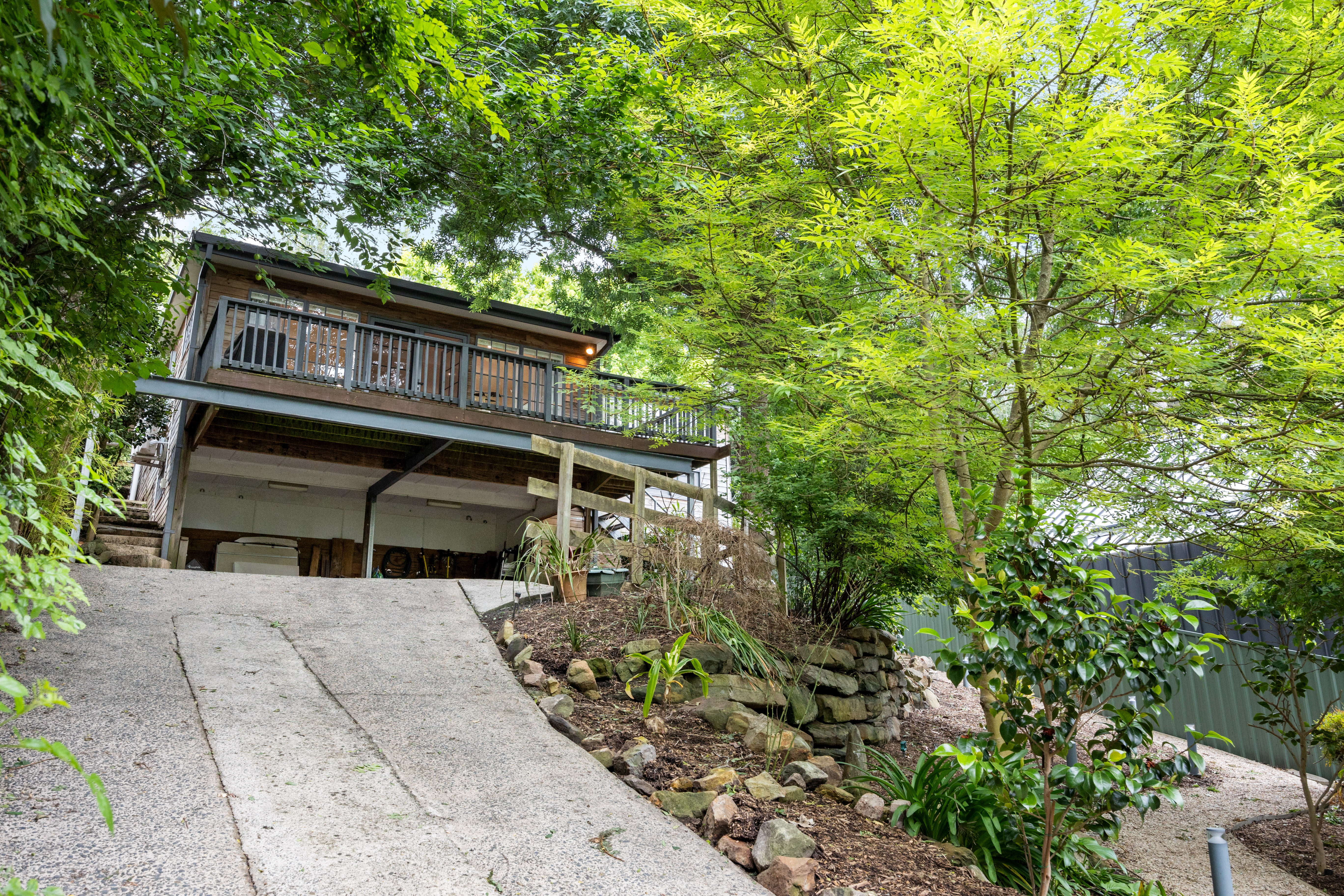 22 George Avenue, Crafers West