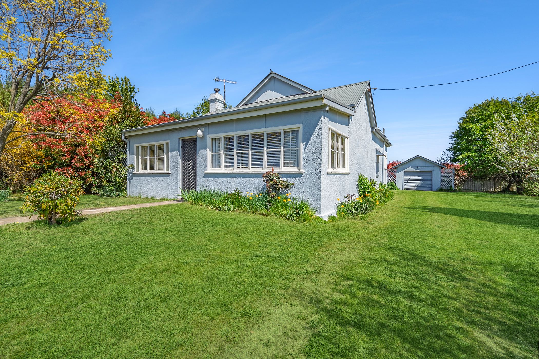 Smooth, Quick, Great Communication and Caring! Highly Recommend!