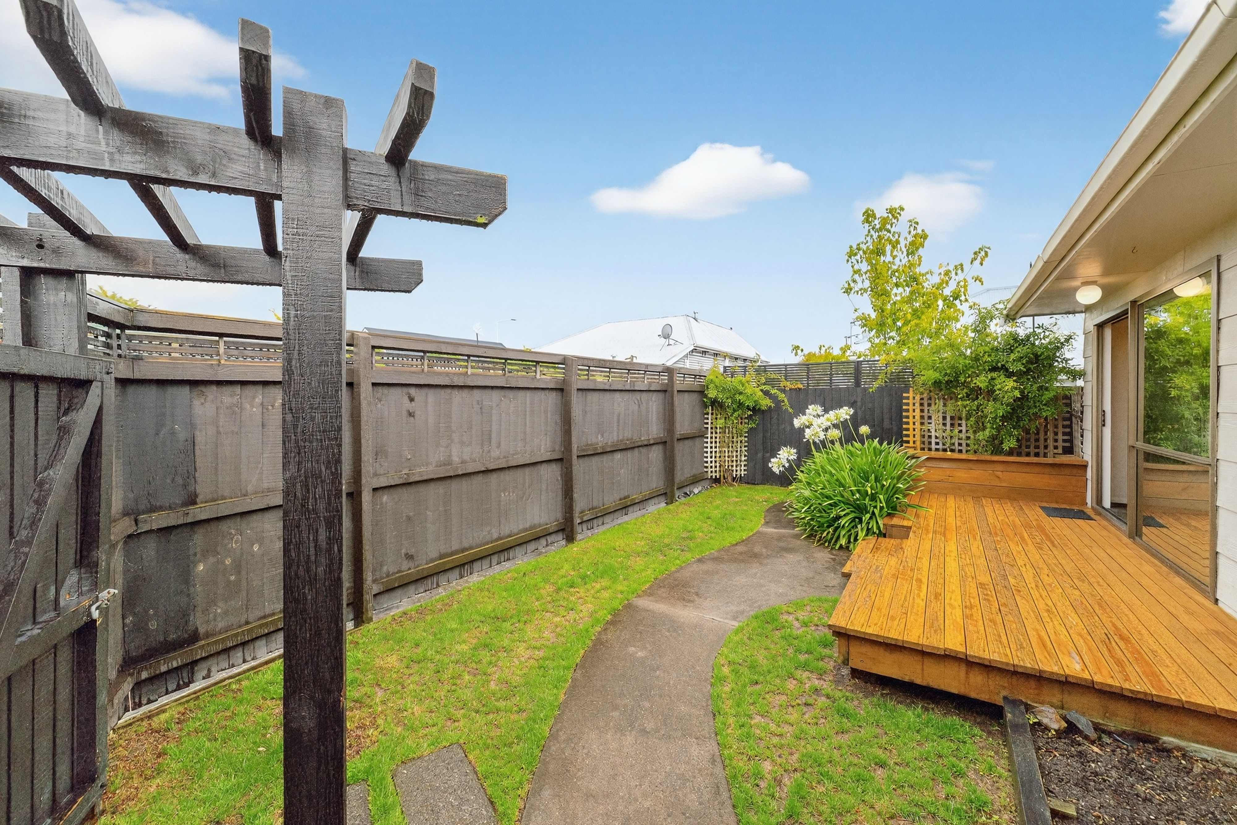 Deadline Brought Forward  property photo 3