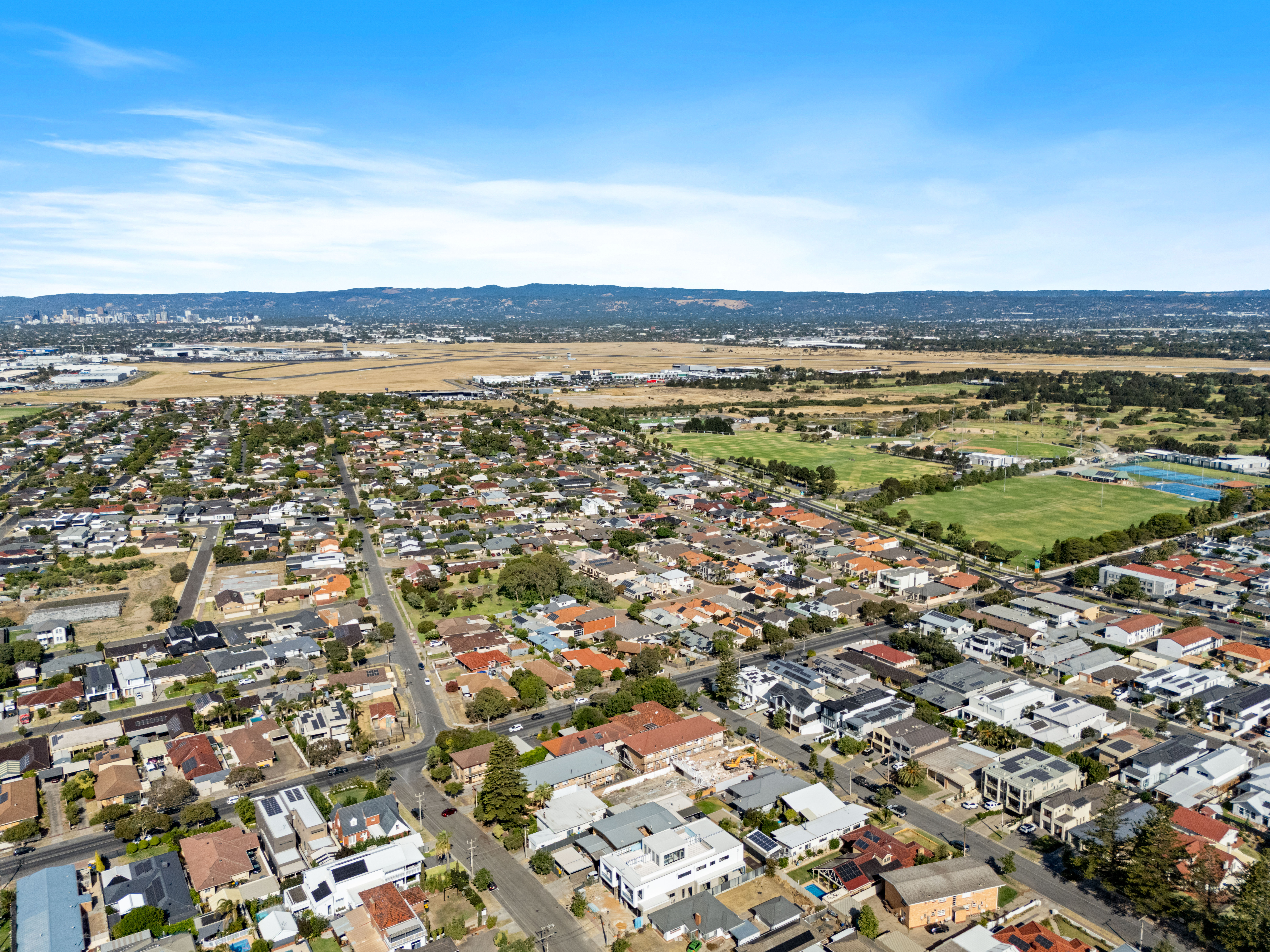 16 Rockingham Street, West Beach