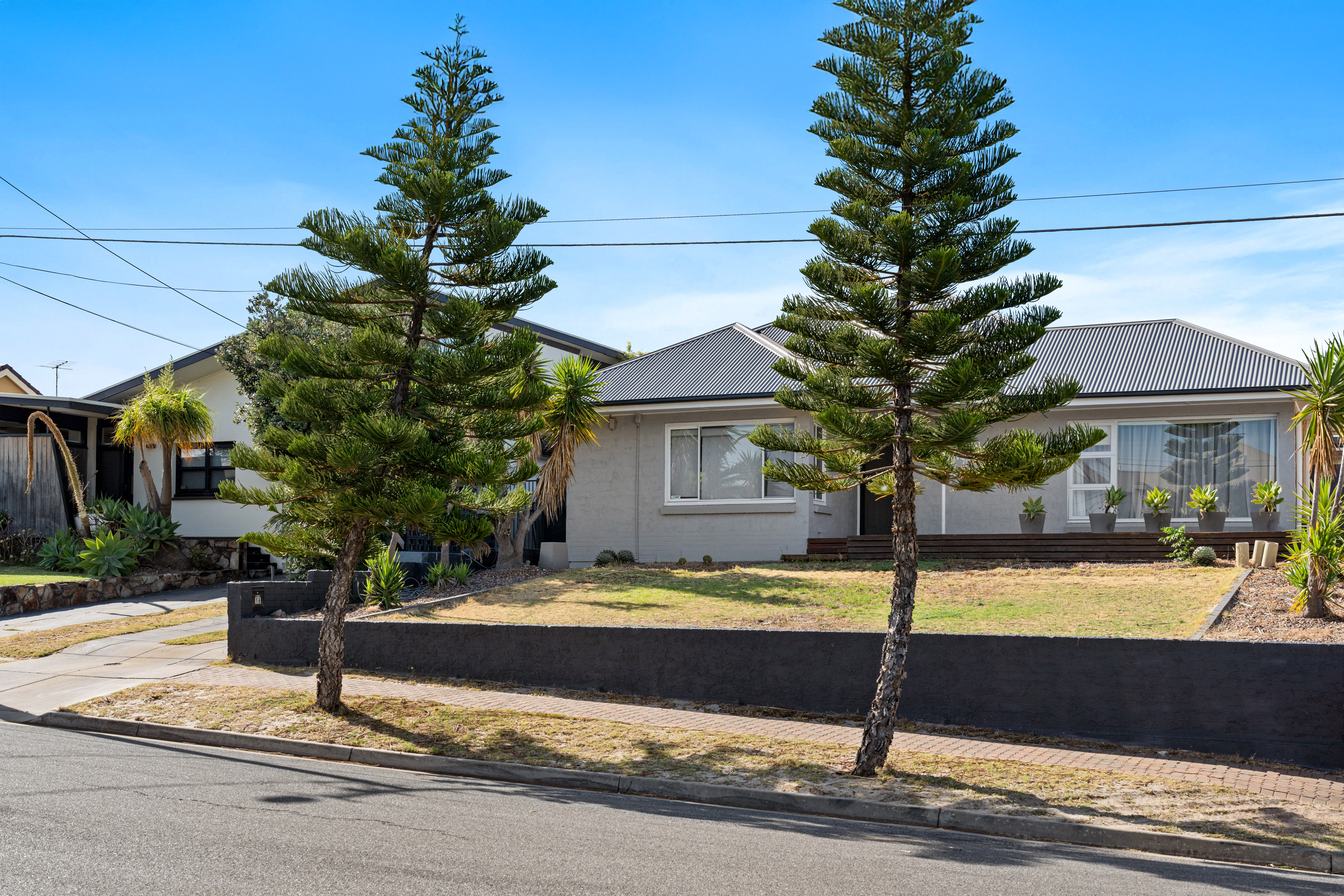 16 Rockingham Street, West Beach