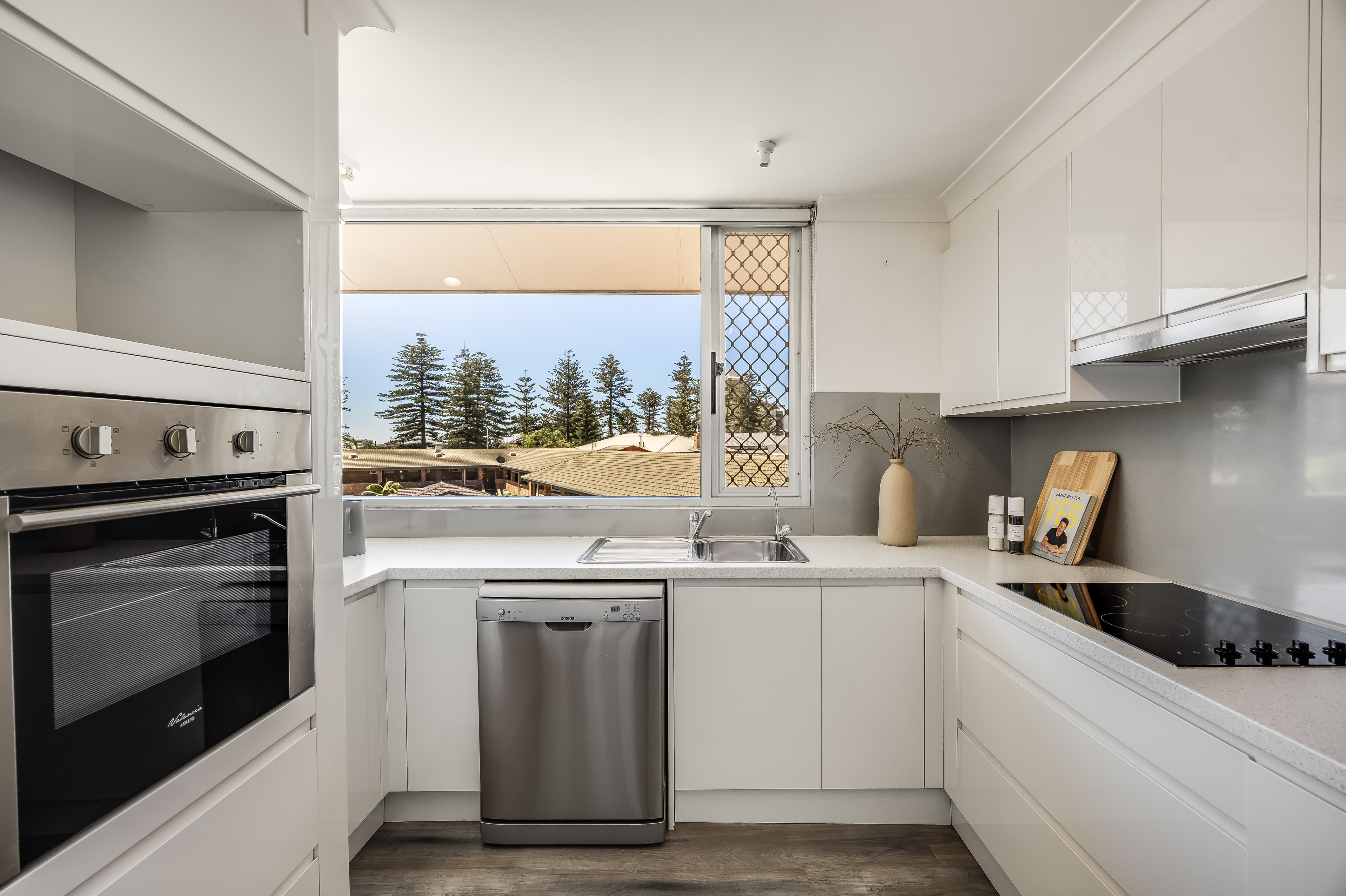 4 / 42 Durham Street, Glenelg