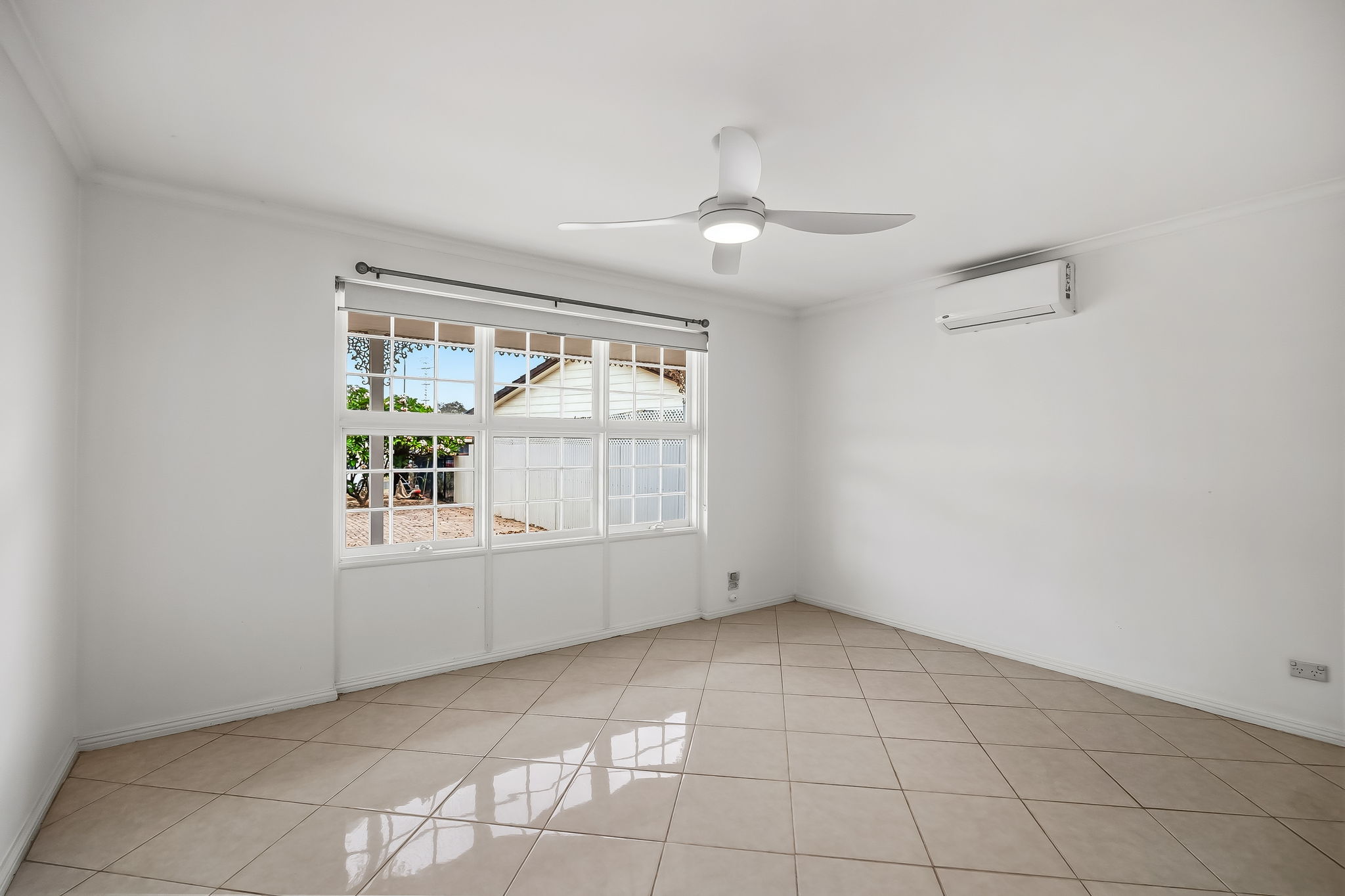 6 Cairney Place, Paralowie