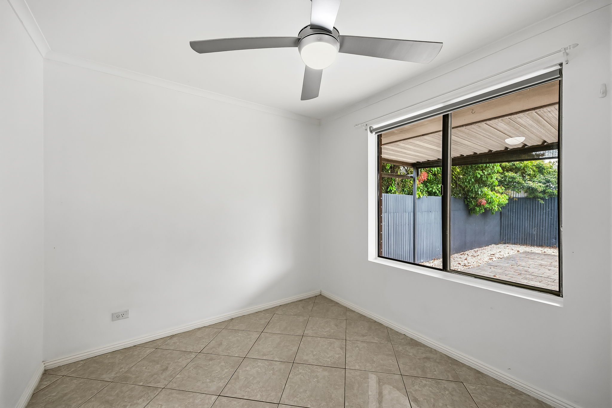 6 Cairney Place, Paralowie