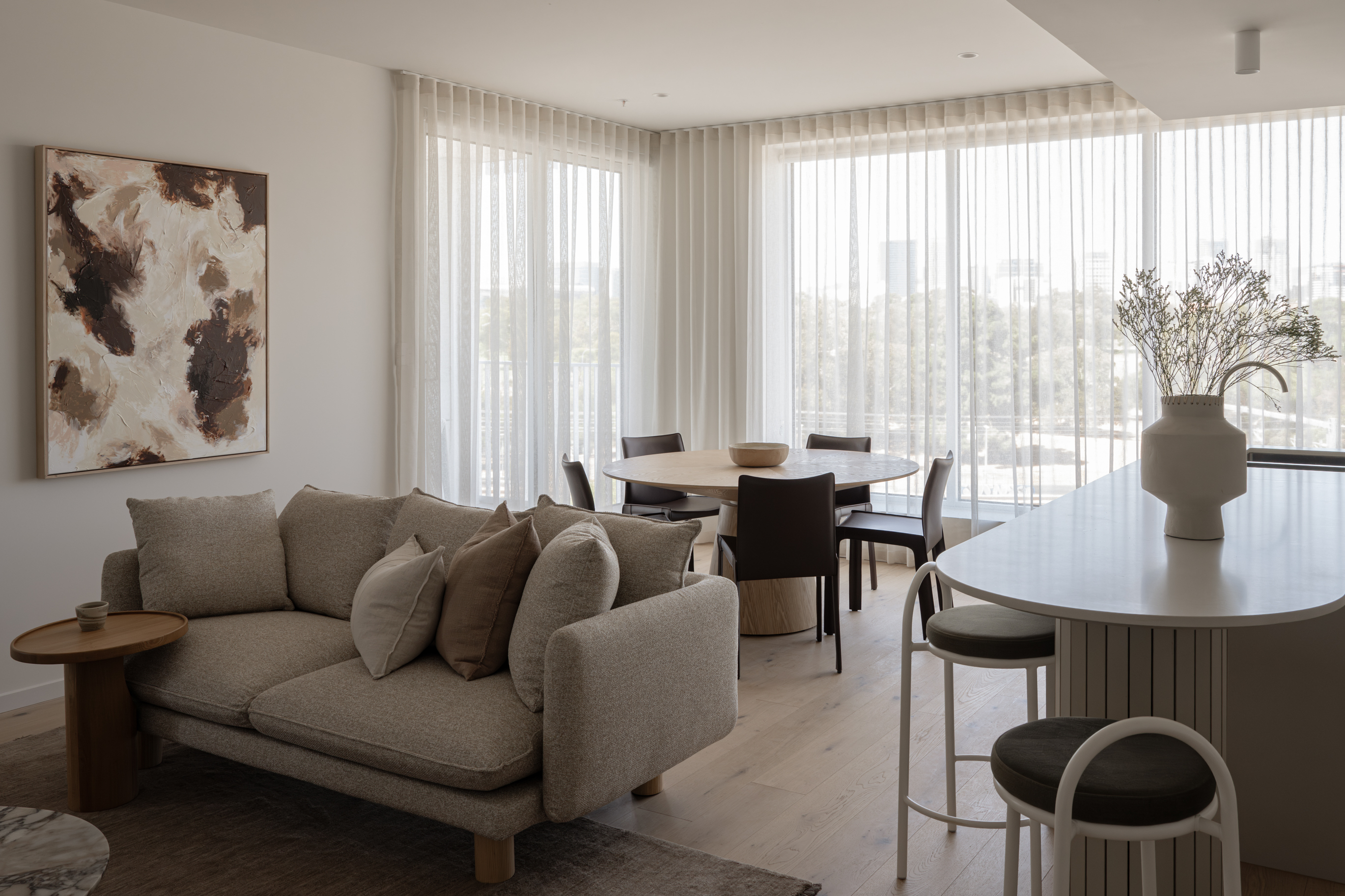 403 / 10 Railway Terrace, Mile End