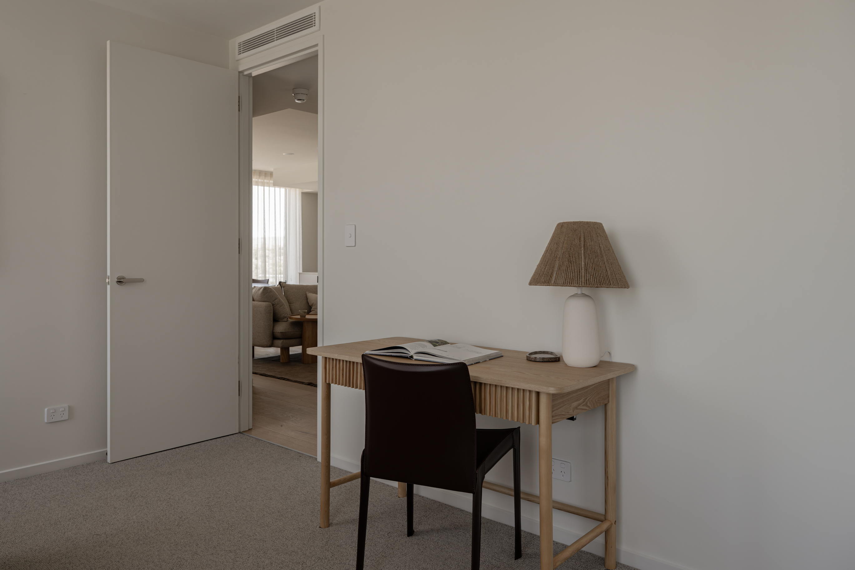 403 / 10 Railway Terrace, Mile End