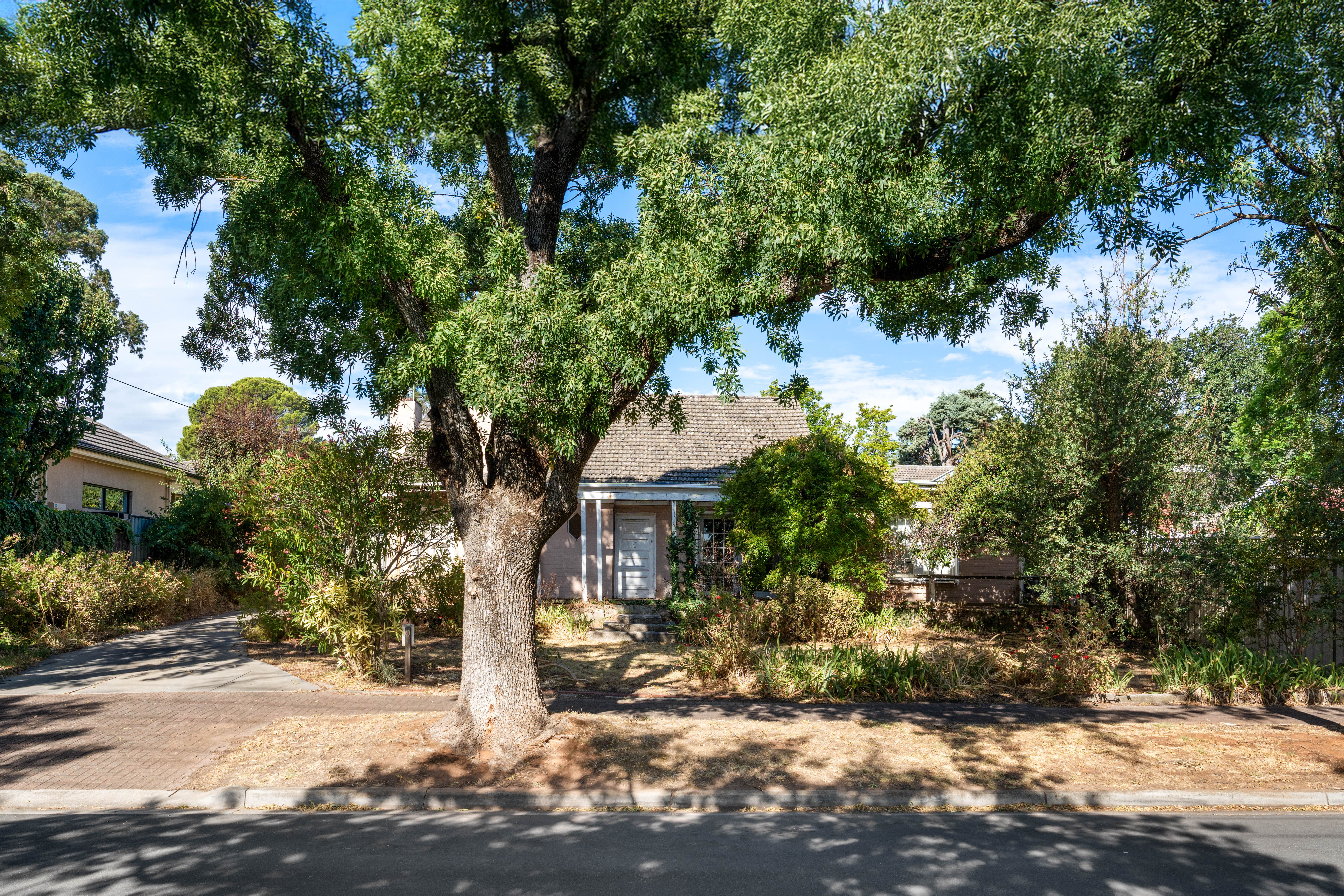 4 Eringa Avenue, Glenunga