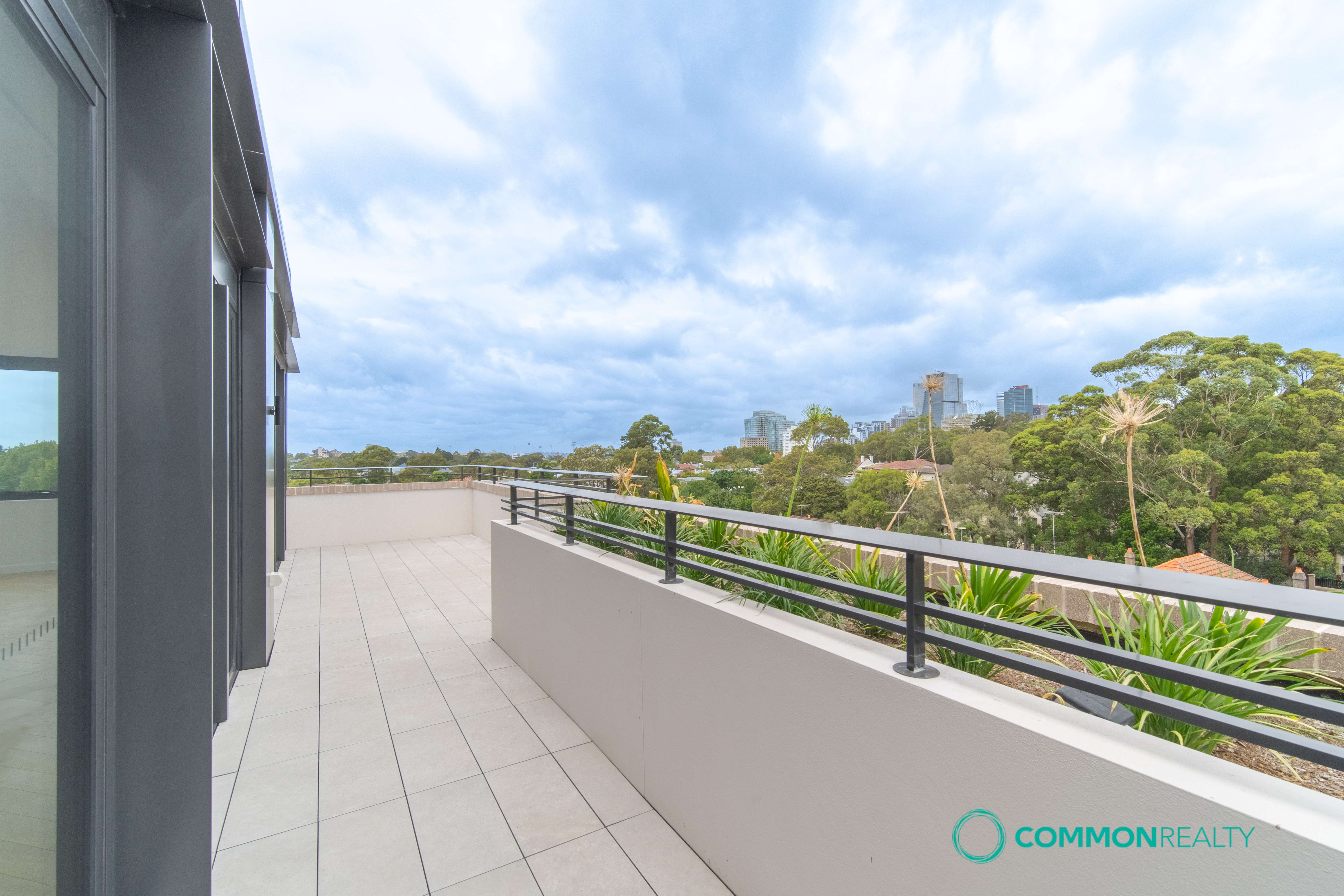 Brand New 2 Bedroom Apartment - photo 10