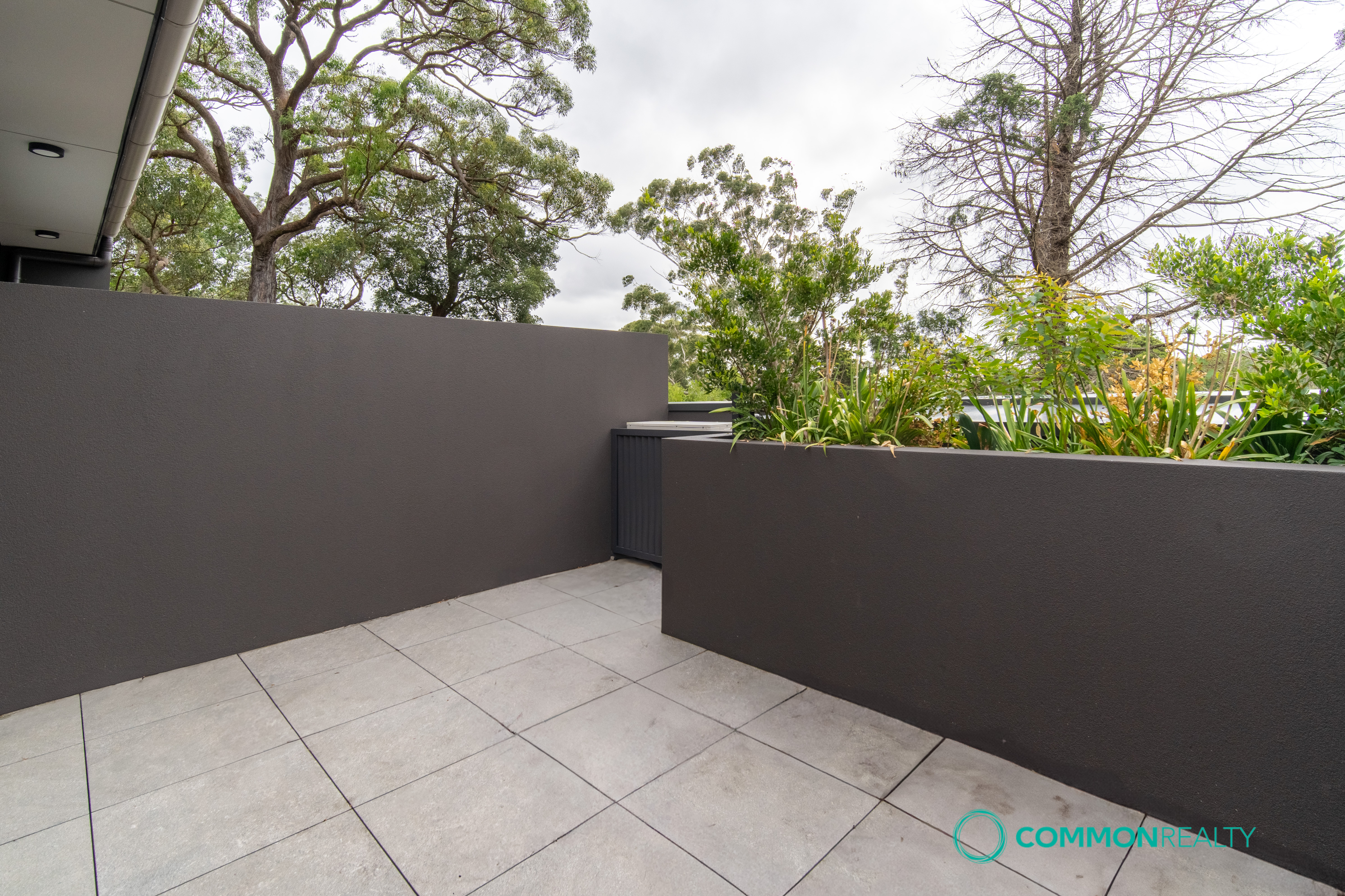 Modern 3 Bedroom Townhouse Living at Greenview - photo 12