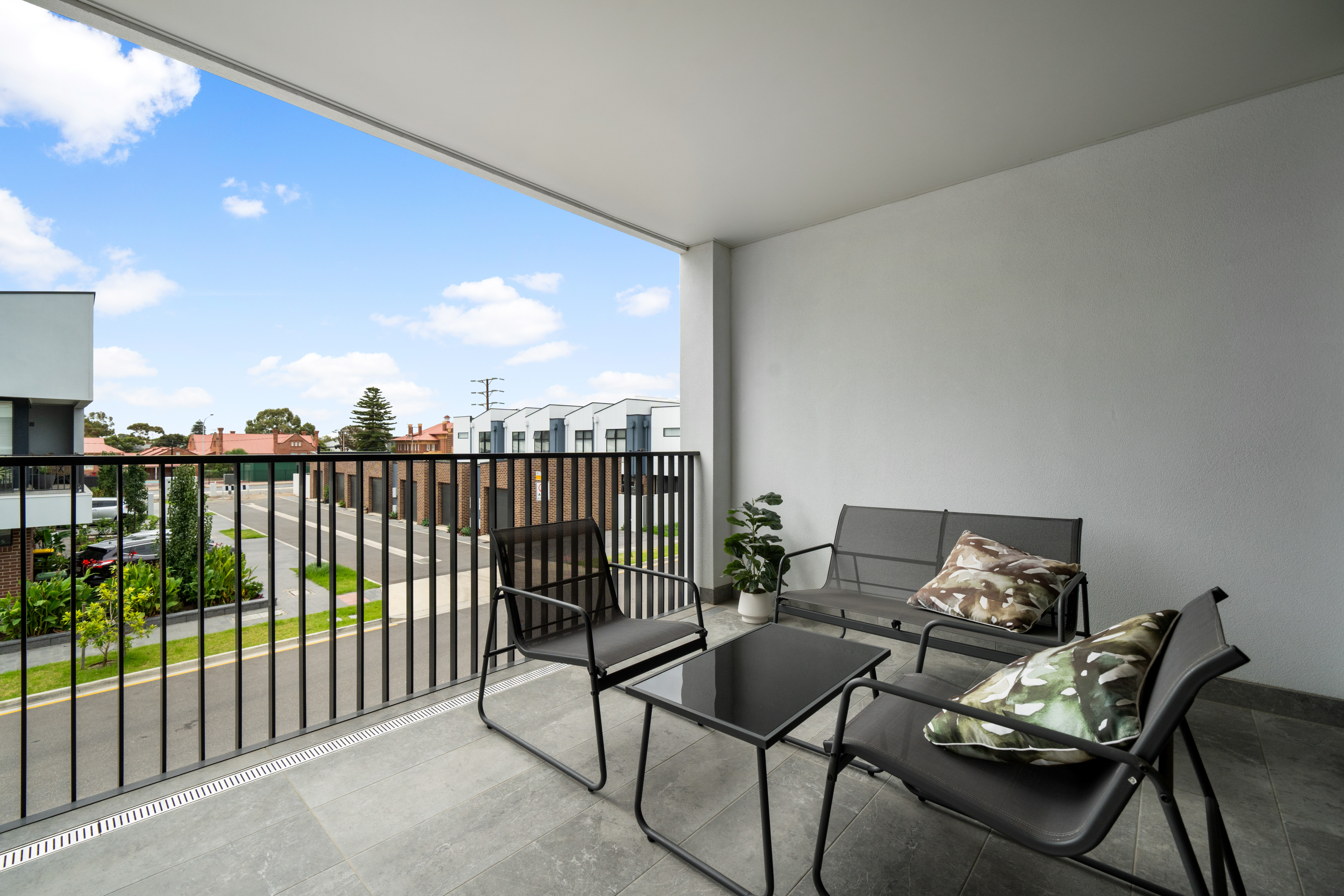 98 Wirra Drive, New Port