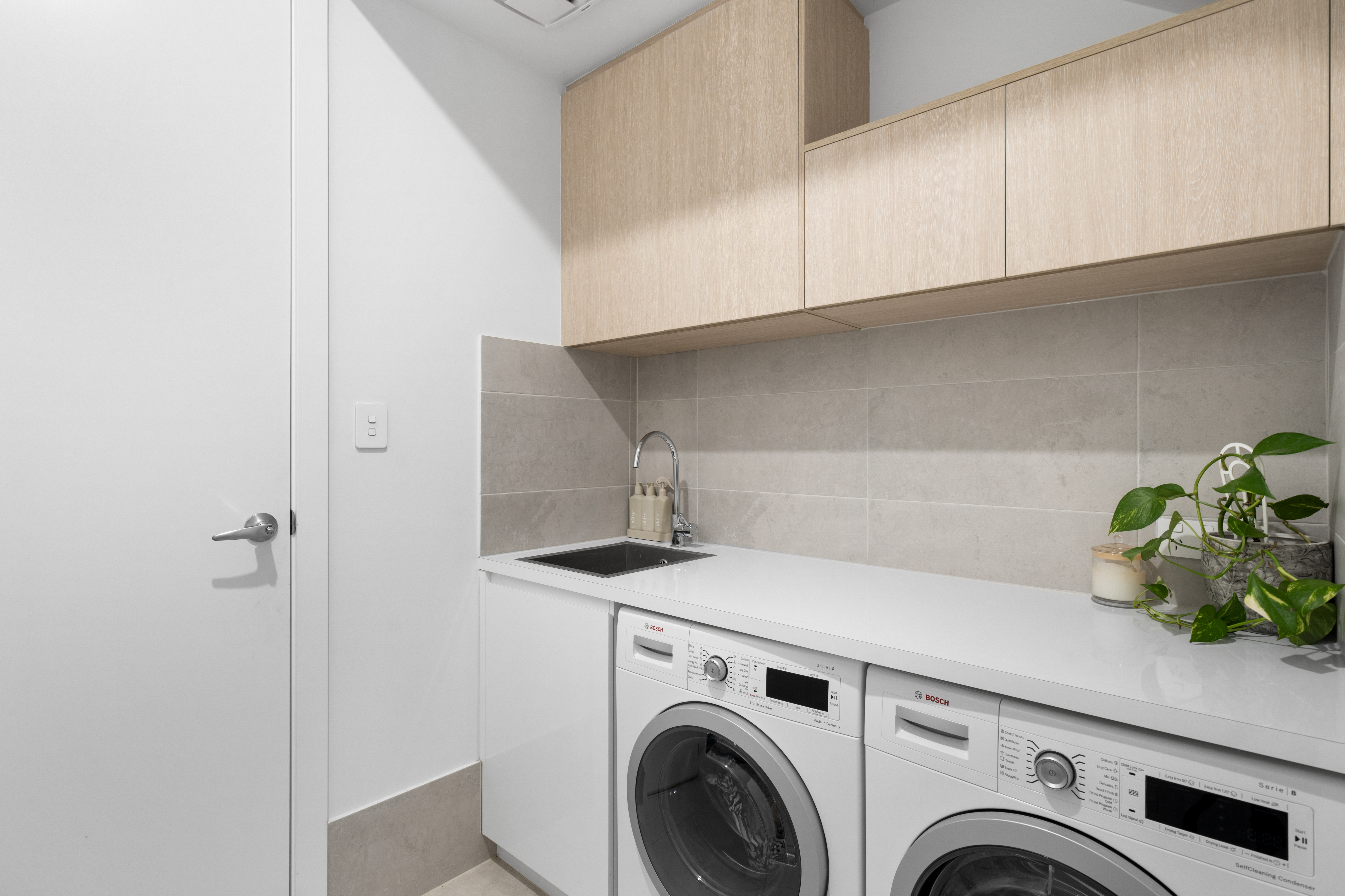 98 Wirra Drive, New Port